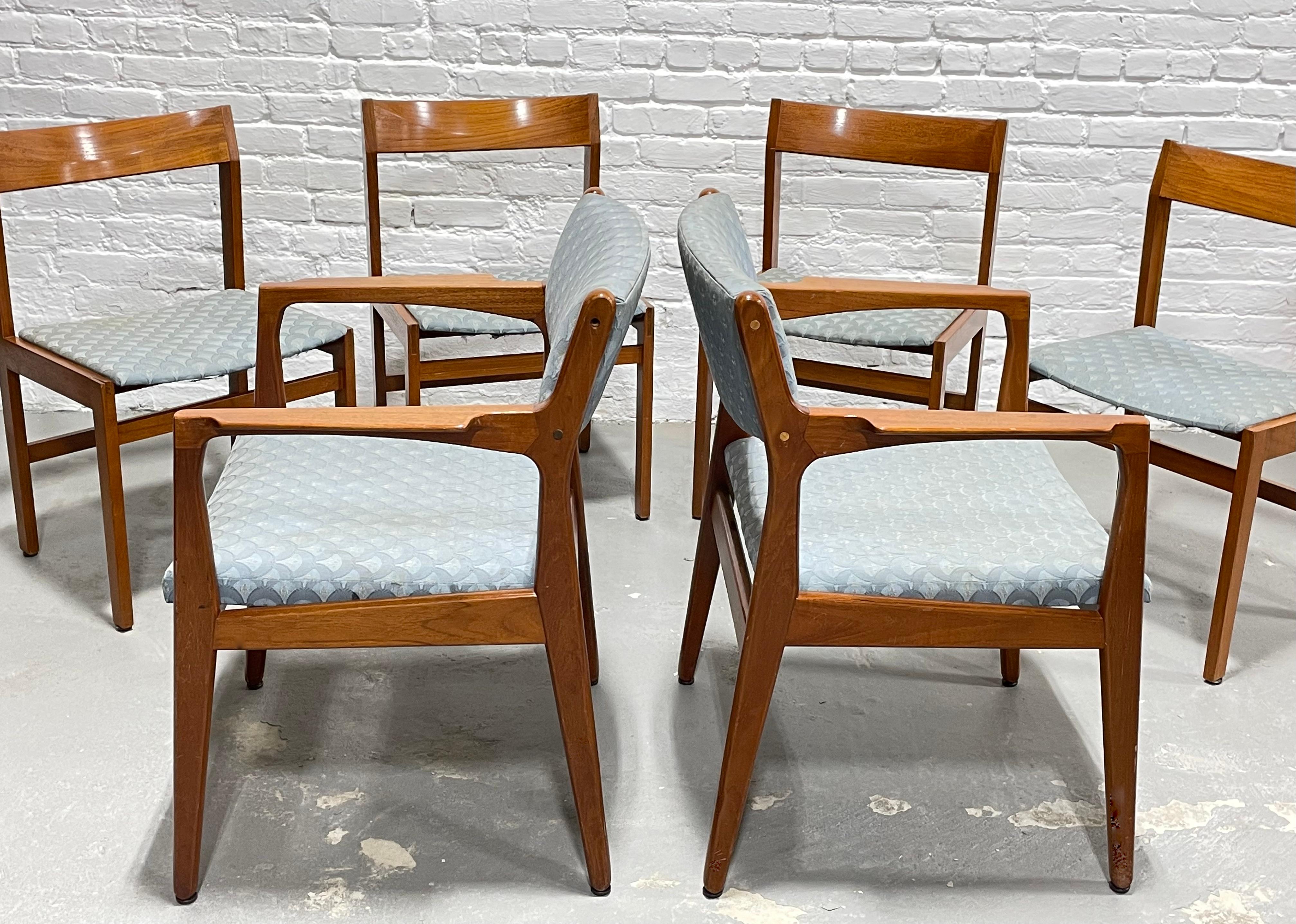 Mid Century MODERN Teak DANISH Dining CHAIRS by Knud Andersen for Jensen, Set of For Sale 2