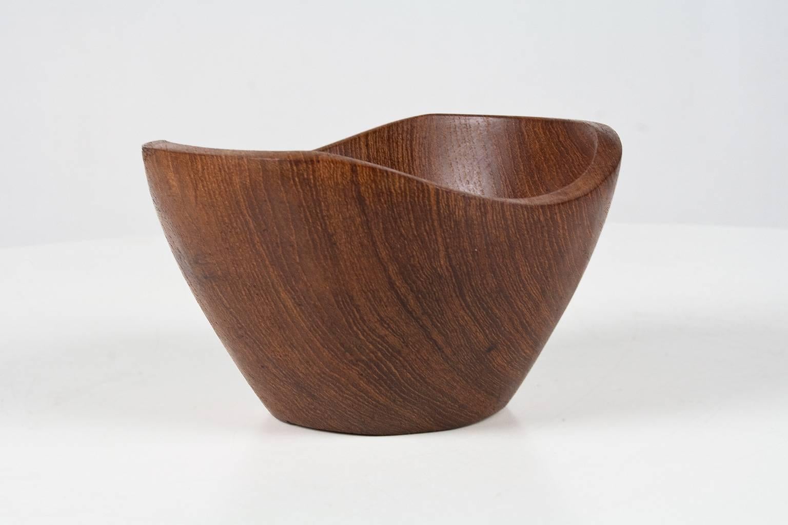 Oiled Mid-Century Modern Teak Danish Sculptural and Hand Moulded Bowl, 1960s For Sale