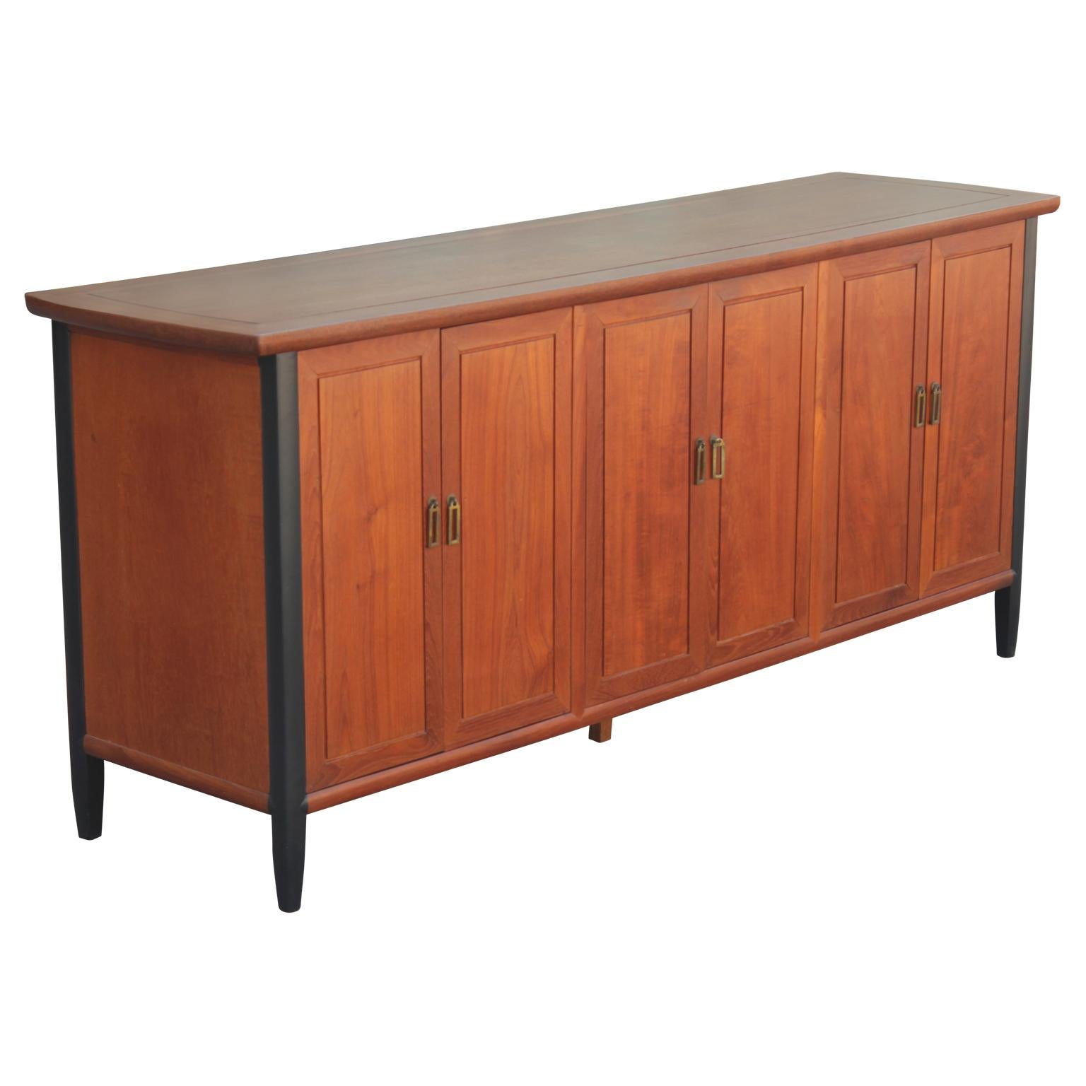 Mid-Century Modern Teak Danish Two-Tone Sideboard or Credenza In Excellent Condition In Houston, TX