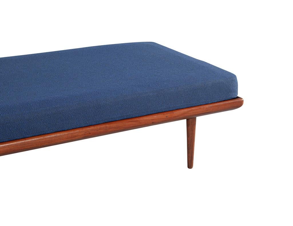 Late 20th Century Mid-Century Modern Teak Daybed in Navy Blue For Sale