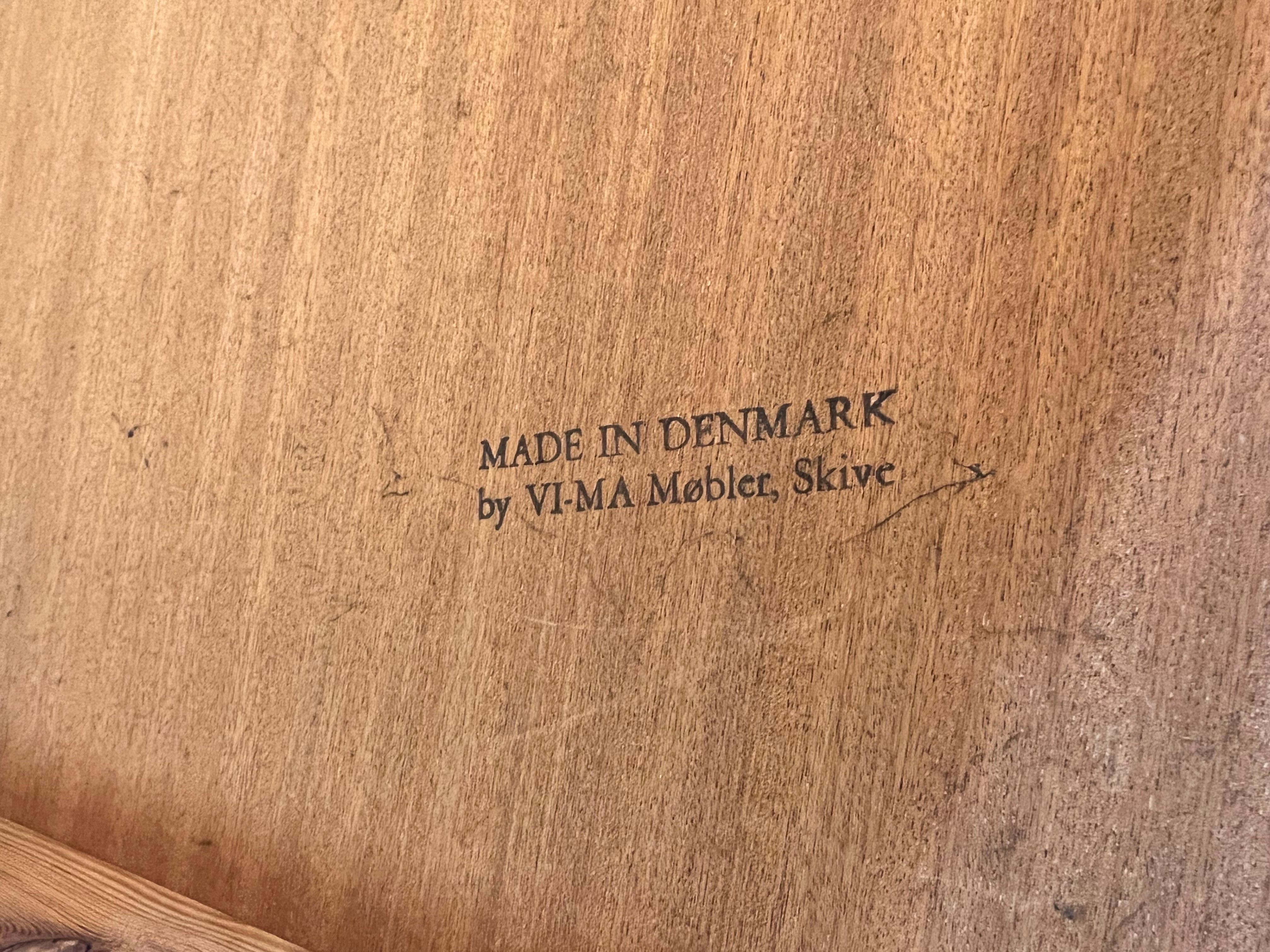 Danish Mid-Century Modern Teak Desk by VI Ma Mobler