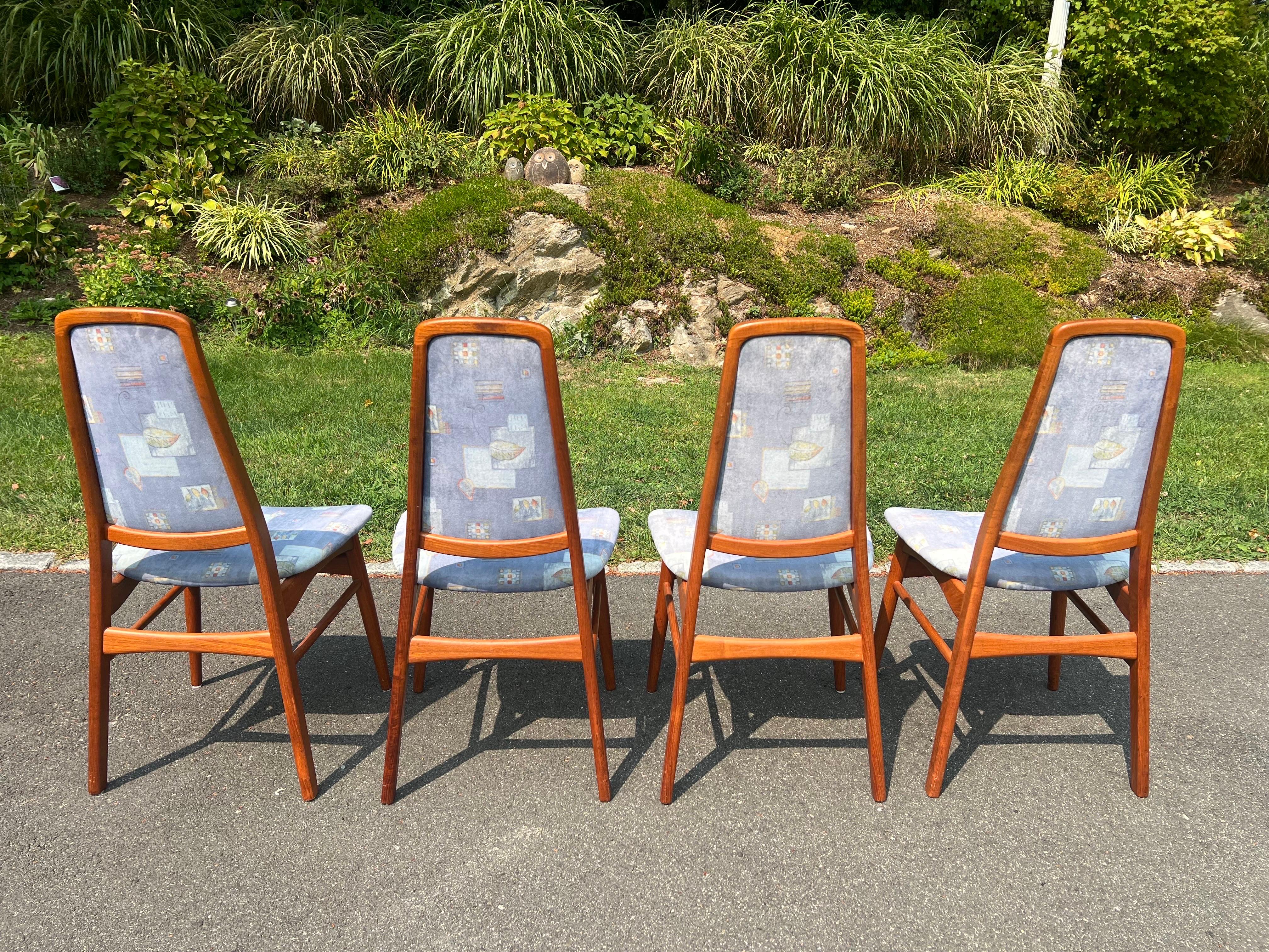 Chaises de salle à manger en teck modernes du milieu du siècle attribuées à Vamdrup Stolefabrik en vente 4