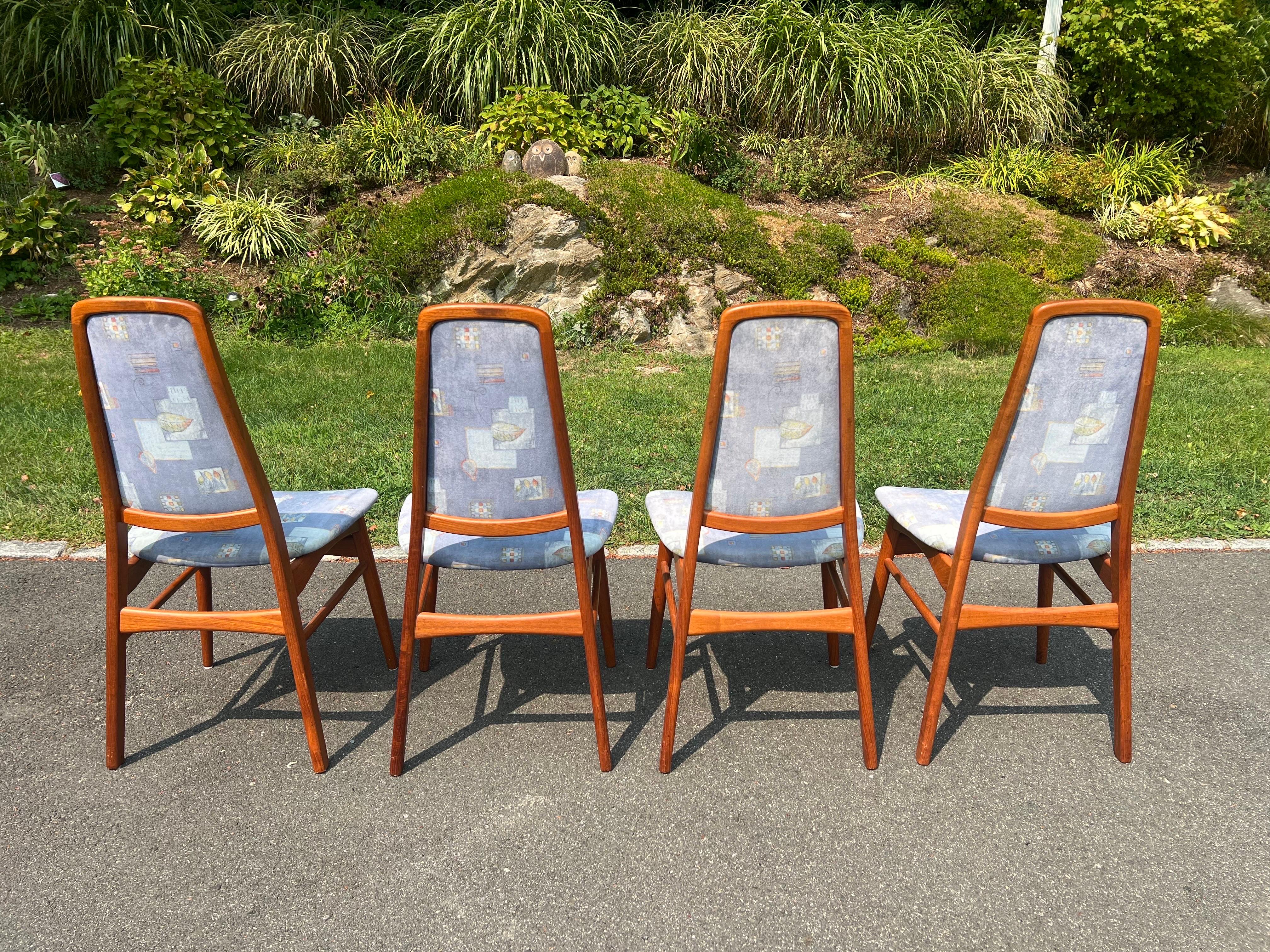 Chaises de salle à manger en teck modernes du milieu du siècle attribuées à Vamdrup Stolefabrik en vente 5