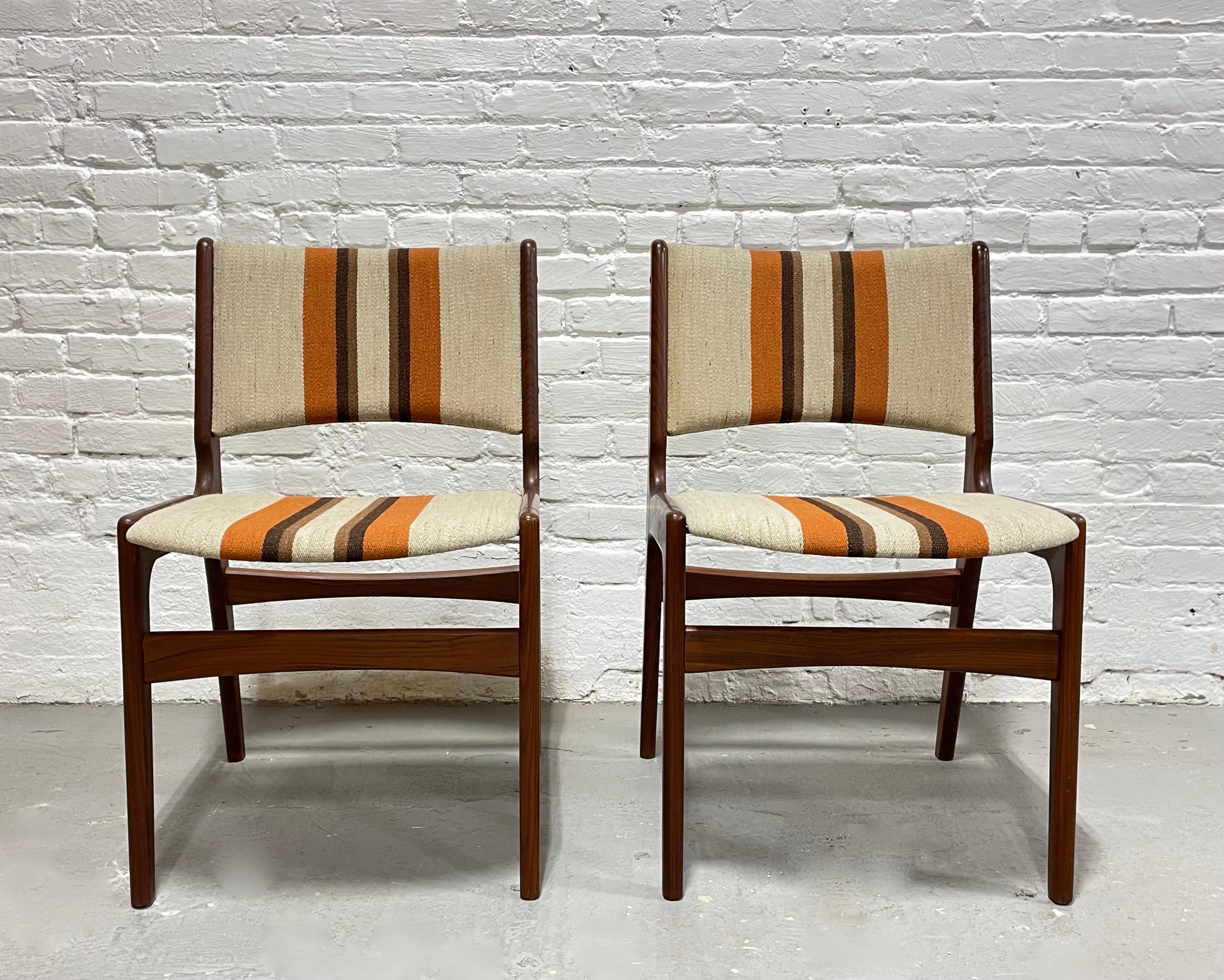 Mid Century MODERN Teak DINING CHAIRS by Erik Buch, Set of 4 For Sale 6