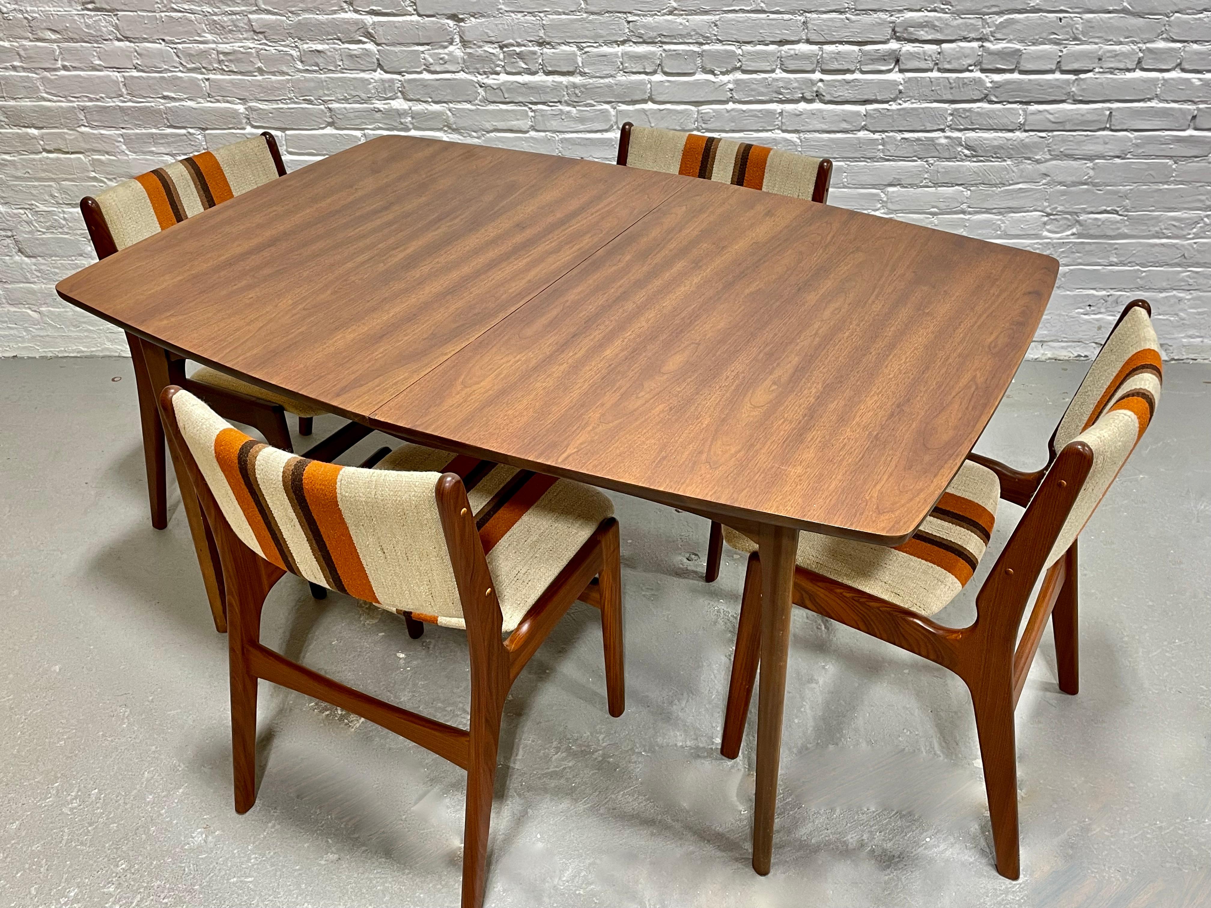 Mid Century MODERN Teak DINING CHAIRS by Erik Buch, Set of 4 For Sale 4