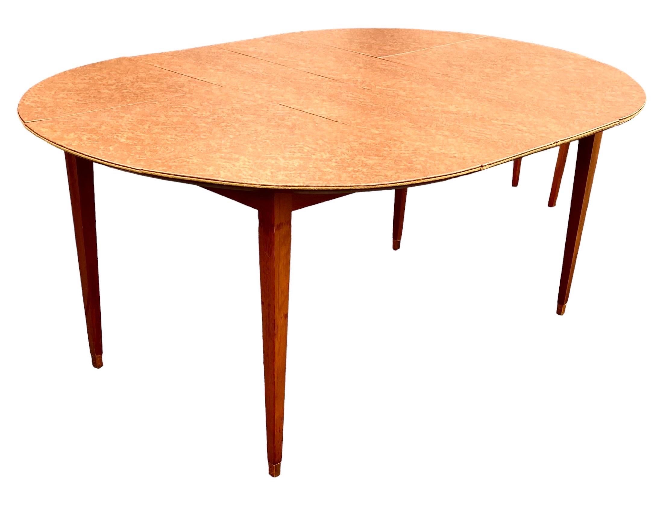 Late 20th Century Mid-Century Modern Teak Dining Table, Two Leaves And Four Chairs