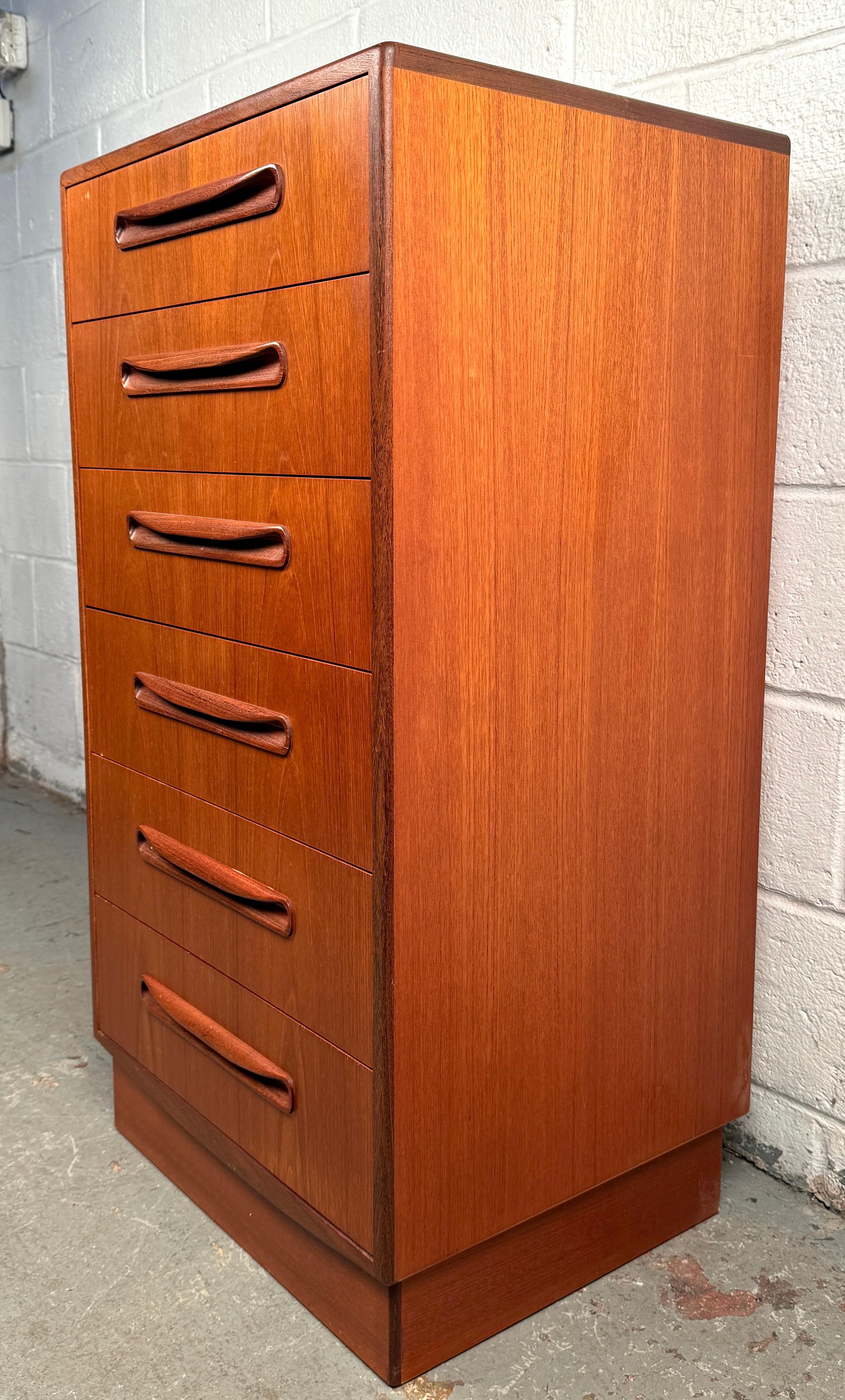 Mid-Century Modern Teak Dresser by G Plan In Good Condition For Sale In Brooklyn, NY