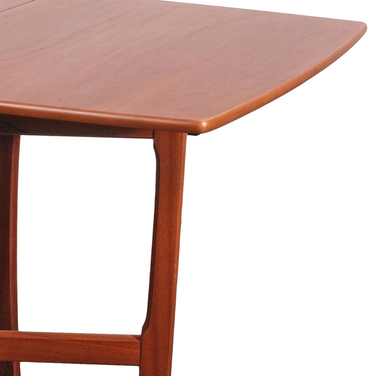 Mid-Century Modern Teak Drop-Leaf Dining Table, G-Plan For Sale 3