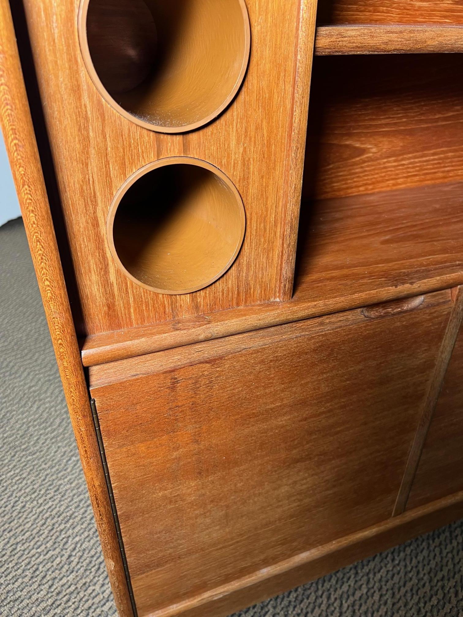 Mid-Century Modern Teak Dry Home Cocktail Bar Made in England Turnidge 4