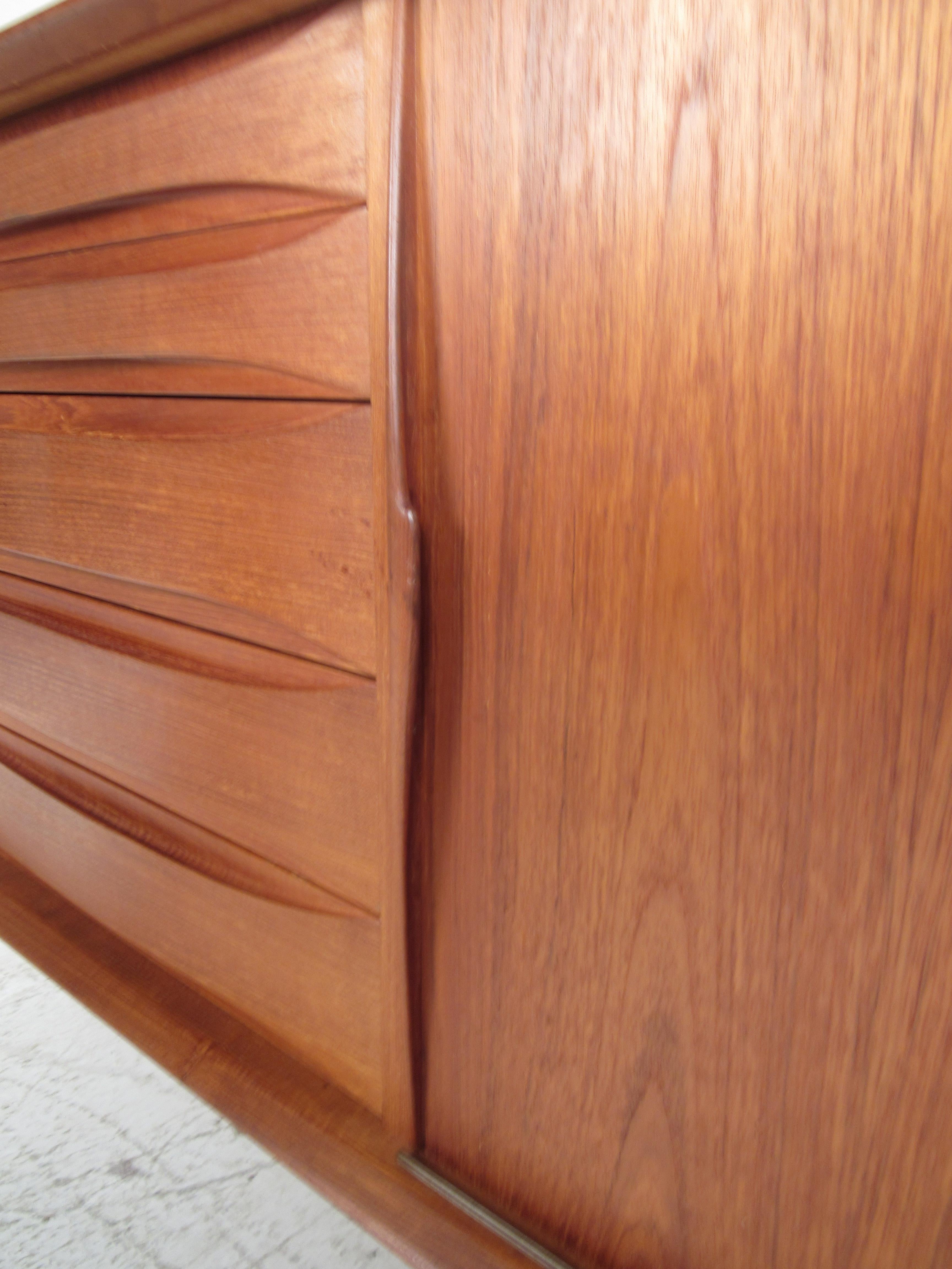 Mid-Century Modern Teak Dyrlund Sliding Door Credenza 5