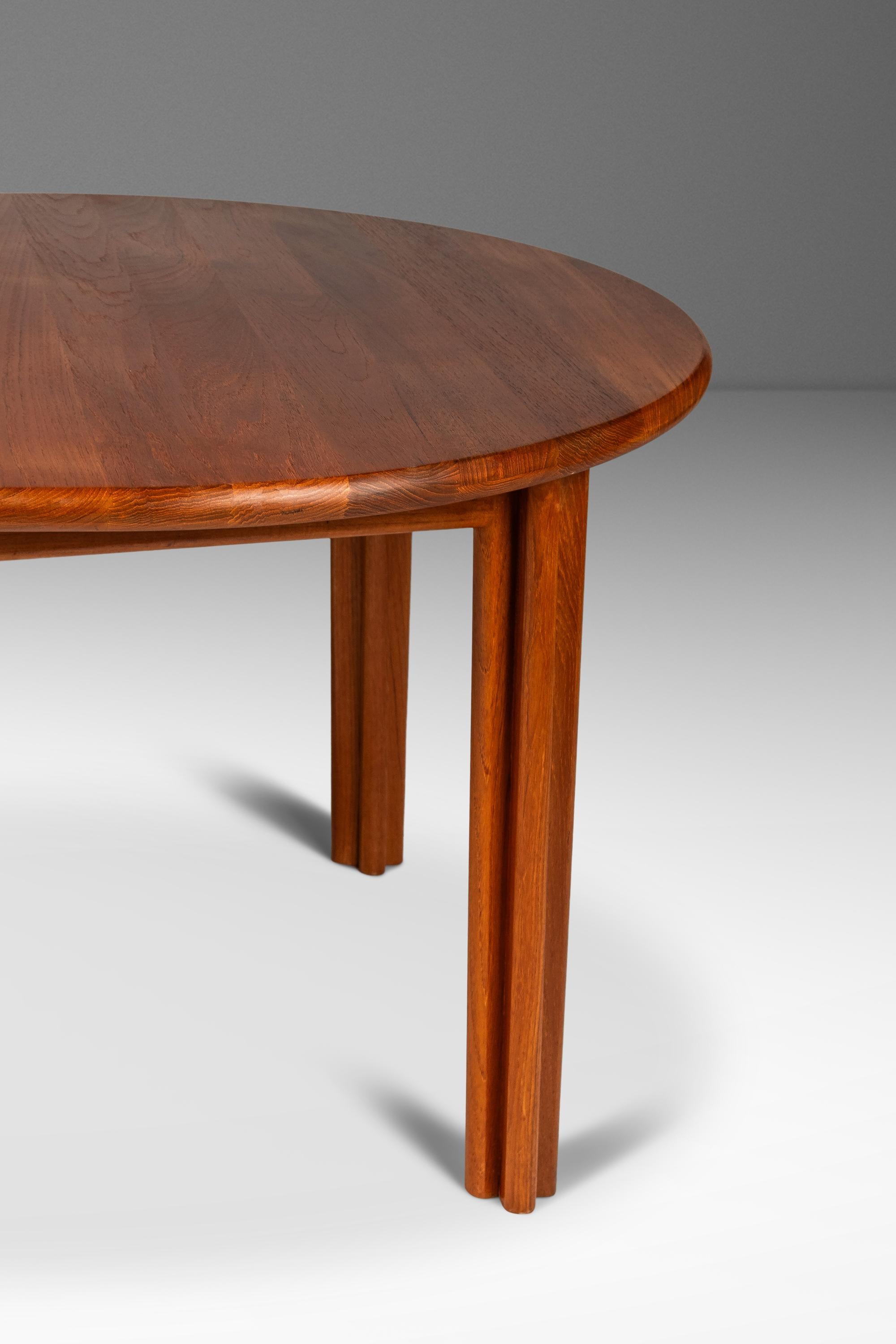 Mid-Century Modern Teak Extension Dining Table by Benny Linden, 2 Leaves, 1970 9