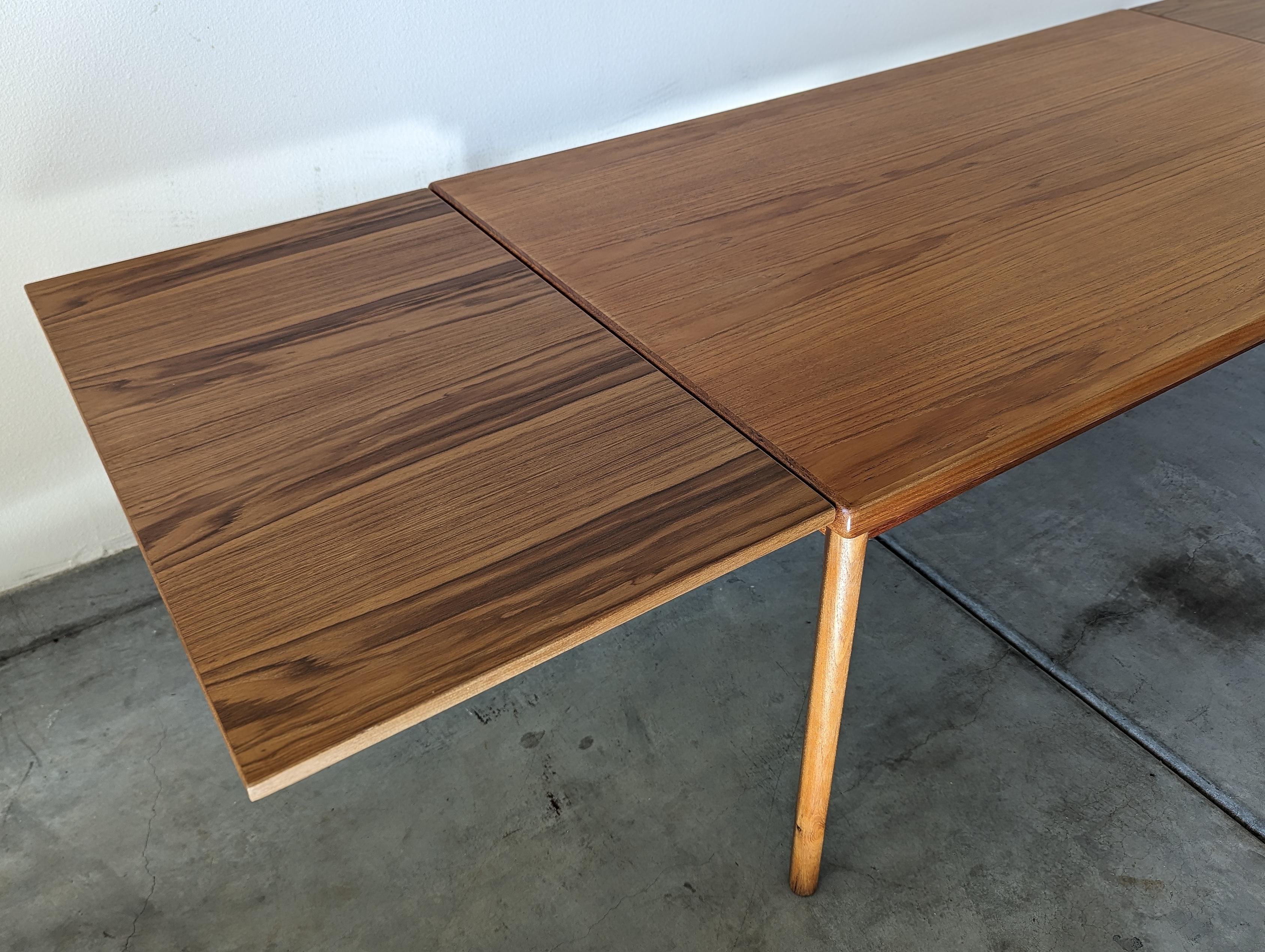 Mid Century Modern Teak Extension Dining Table By Gudme, c1960s 1