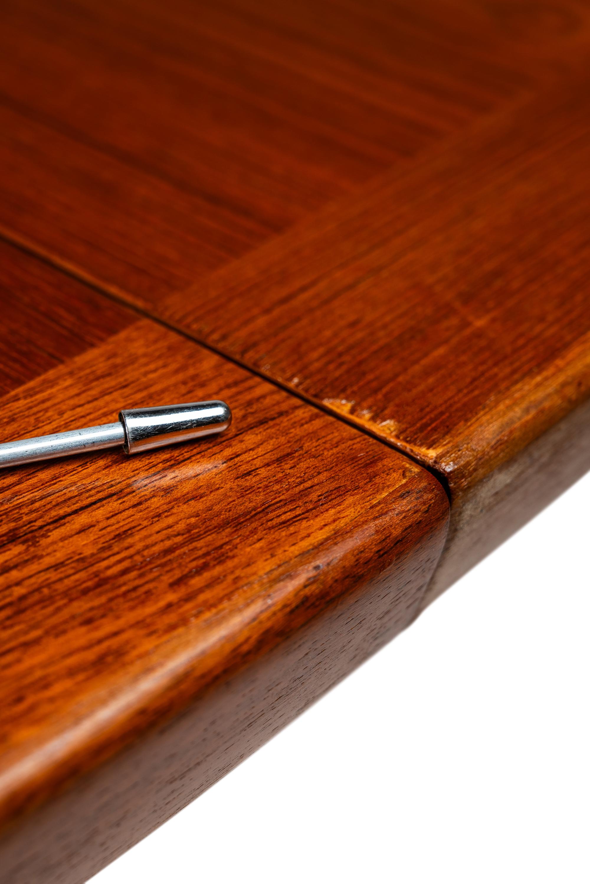 Mid-Century Modern Teak Extension Dining Table by Skovby Møbelfabrik, c. 1970's 6