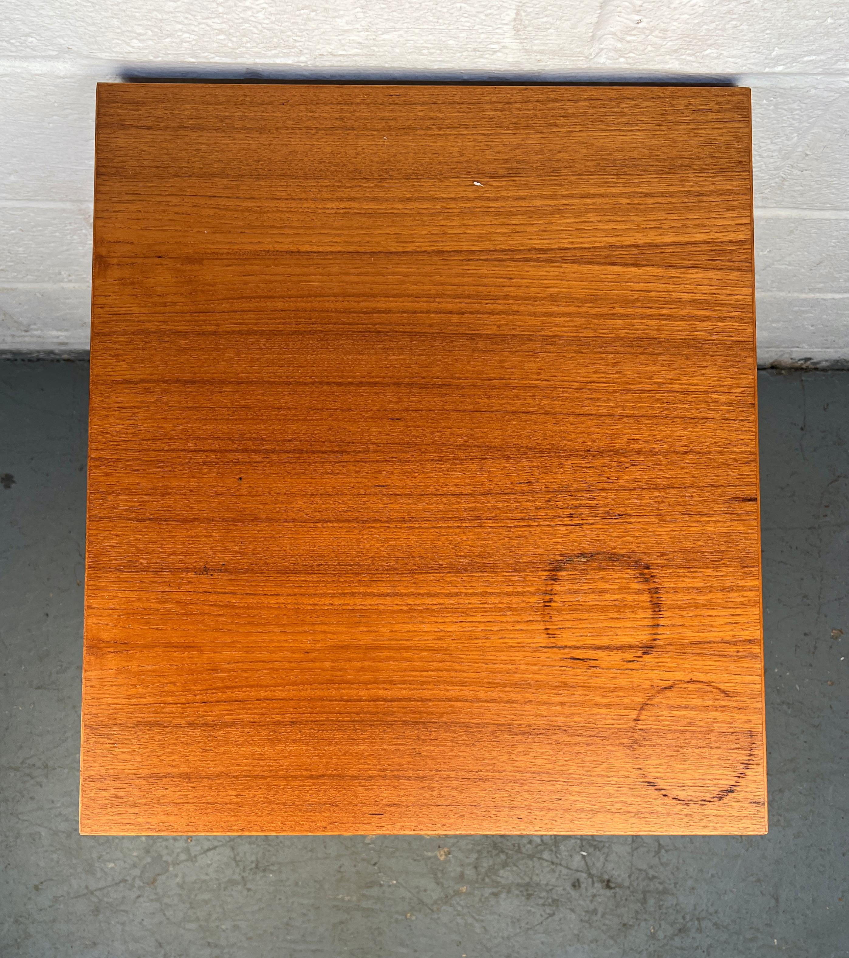 Mid-Century Modern Teak Filing Cabinet In condizioni buone in vendita a Brooklyn, NY