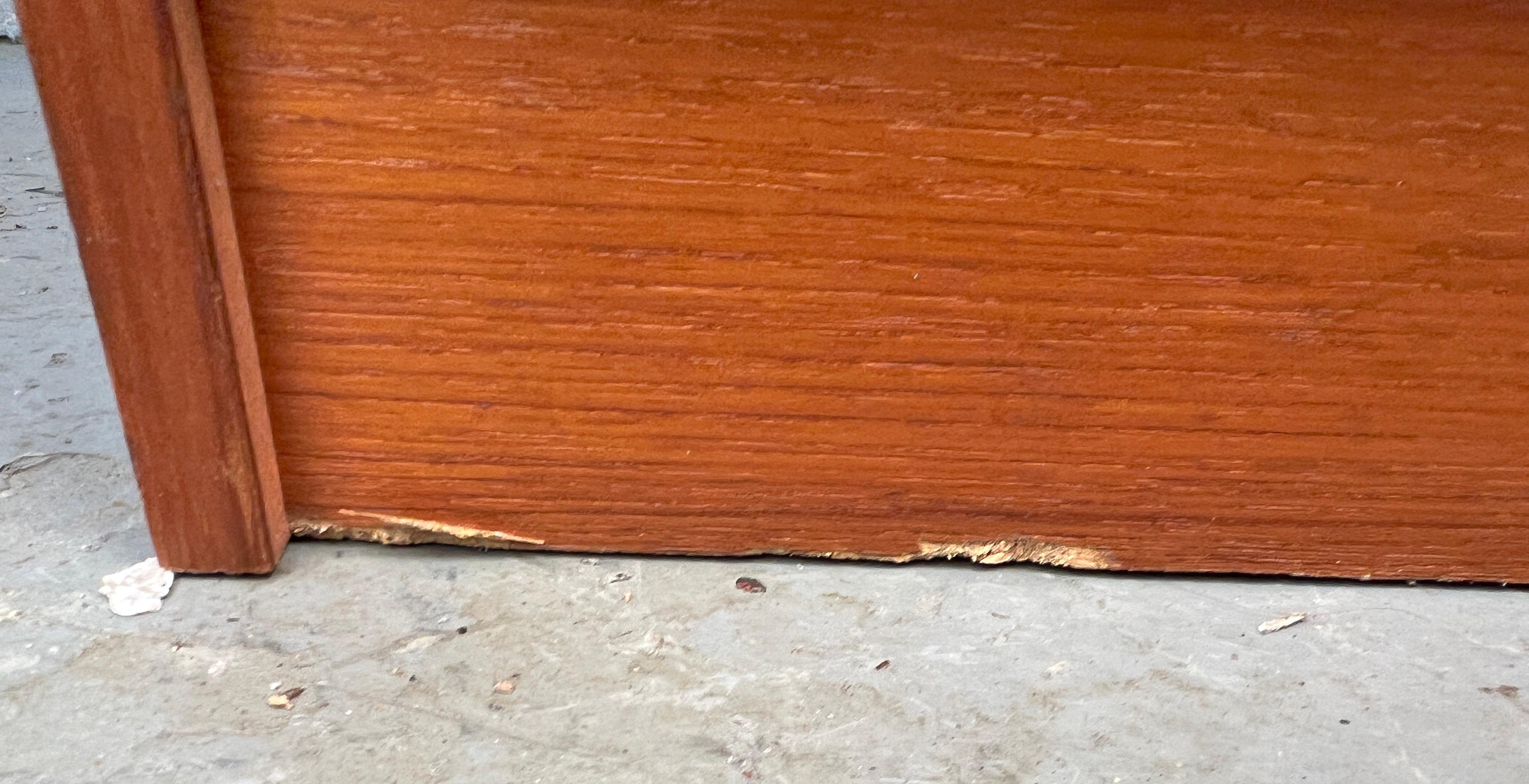 Mid-Century Modern Teak Filing Cabinet in vendita 2