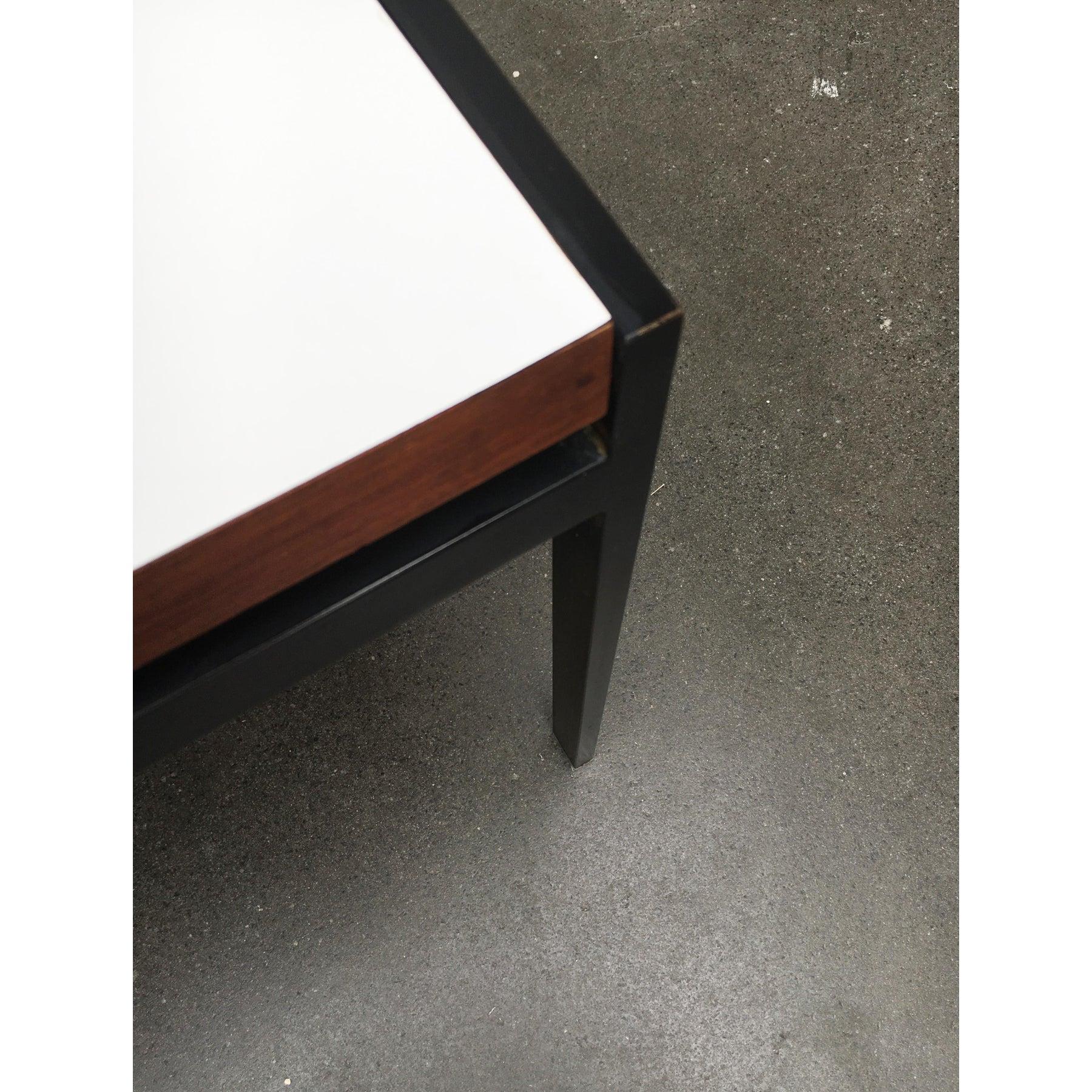 Table basse à abattant en teck, The Moderns, années 1960 en vente 5