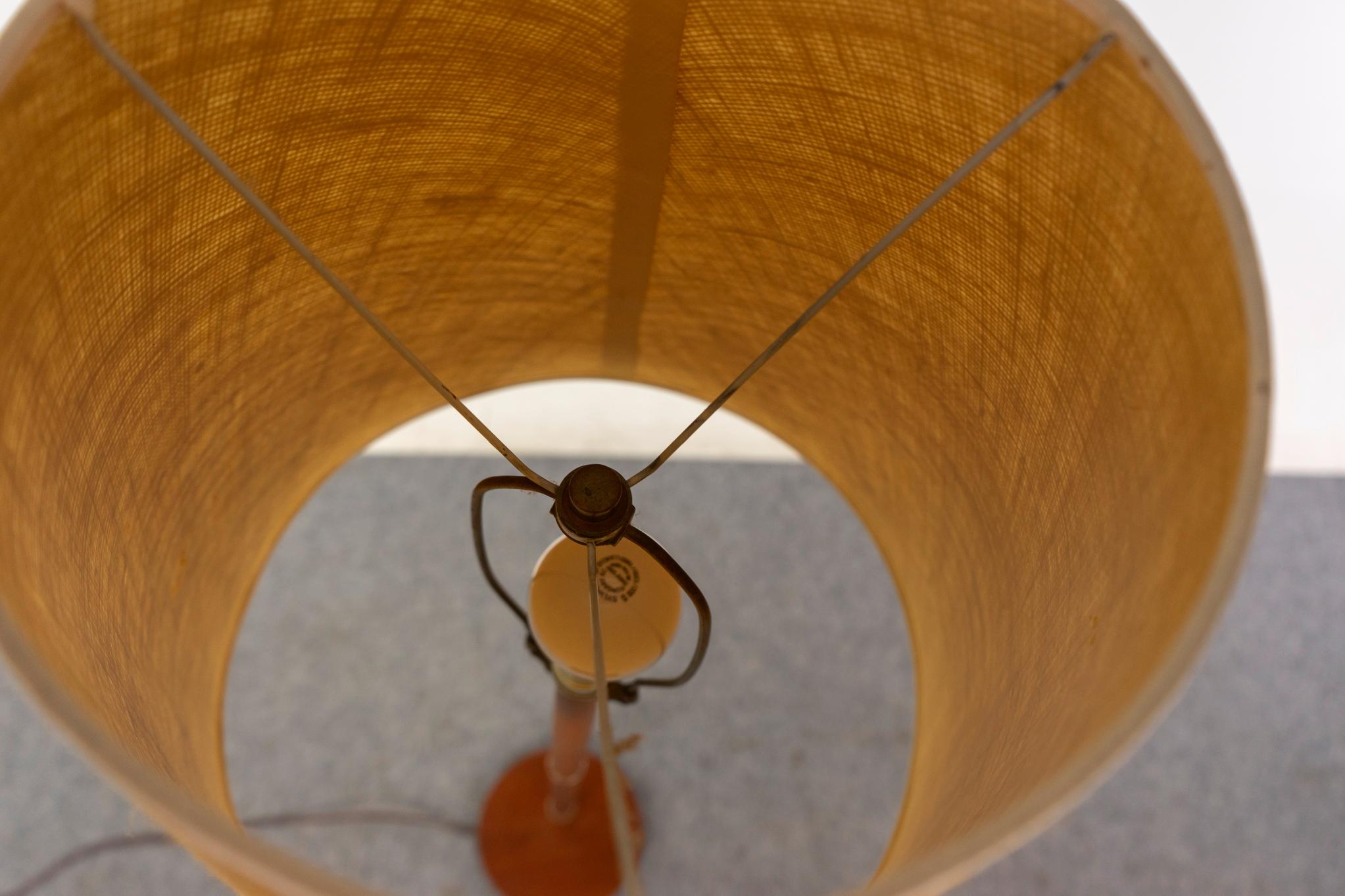 Lampadaire en teck moderne du milieu du siècle 4
