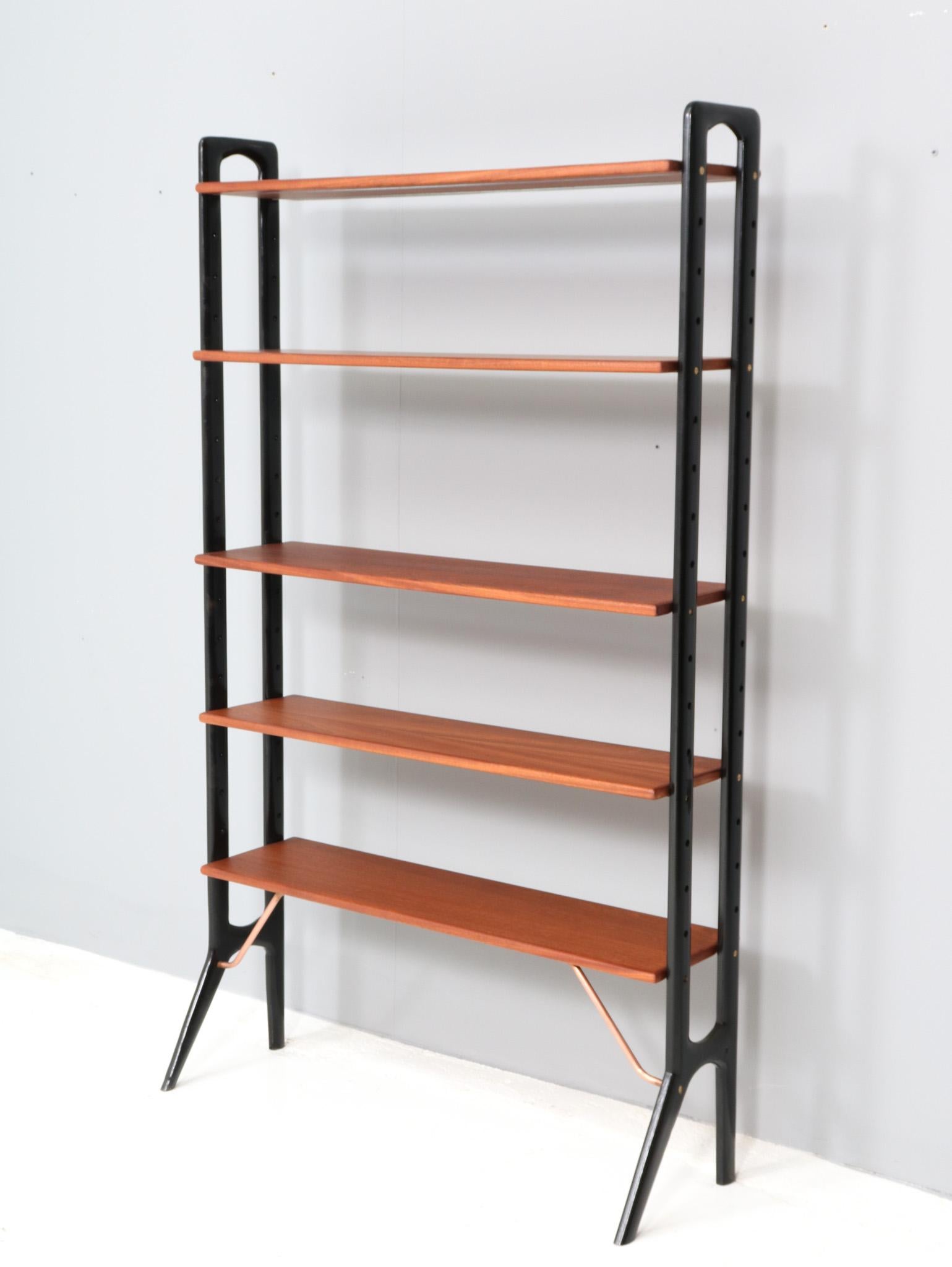 Mid-Century Modern Teak Free Standing Shelving Units by Kurt Østervig, 1960s In Good Condition For Sale In Amsterdam, NL