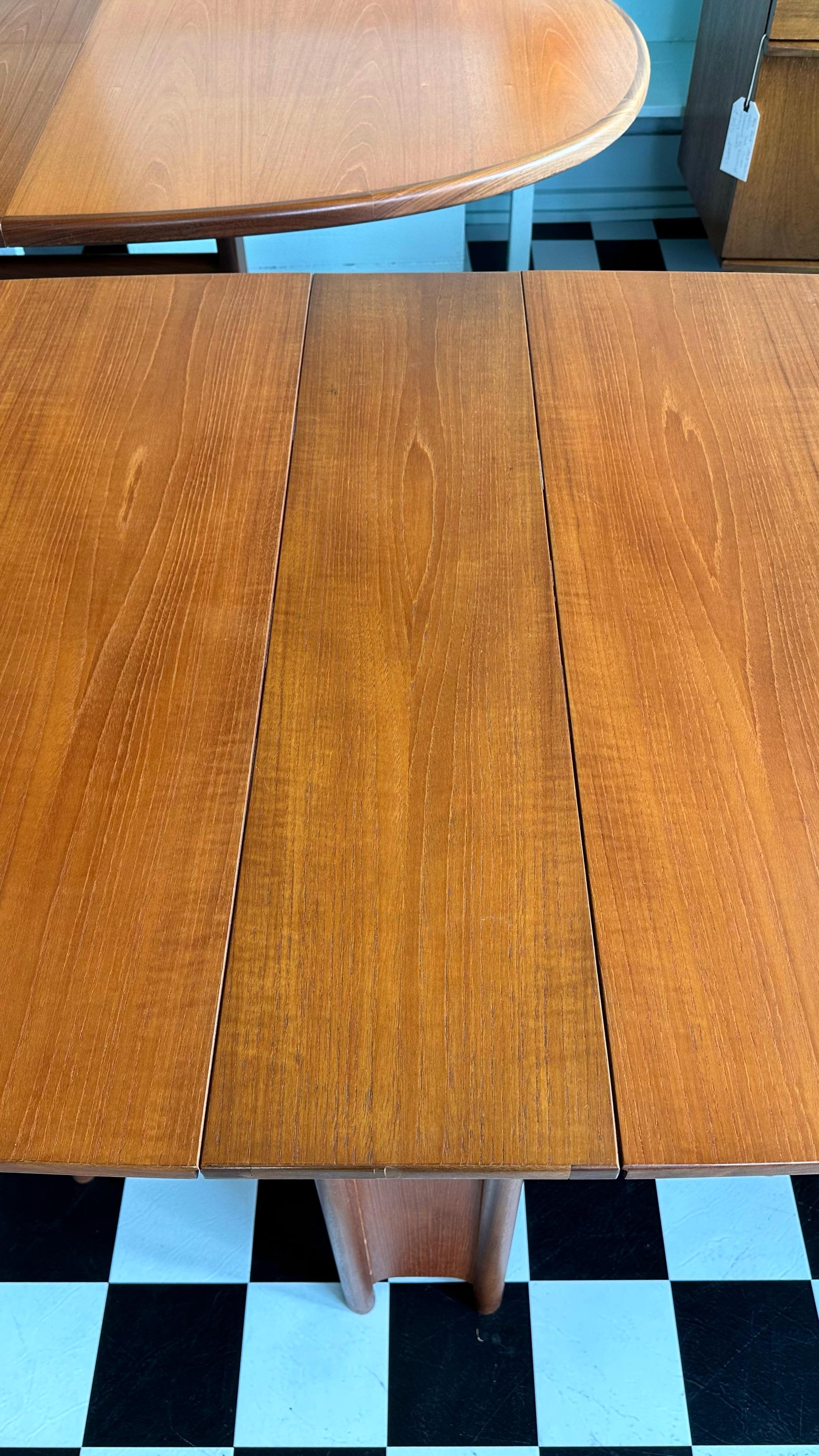 Mid-Century Modern Teak Gate Leg Table by McIntosh 2
