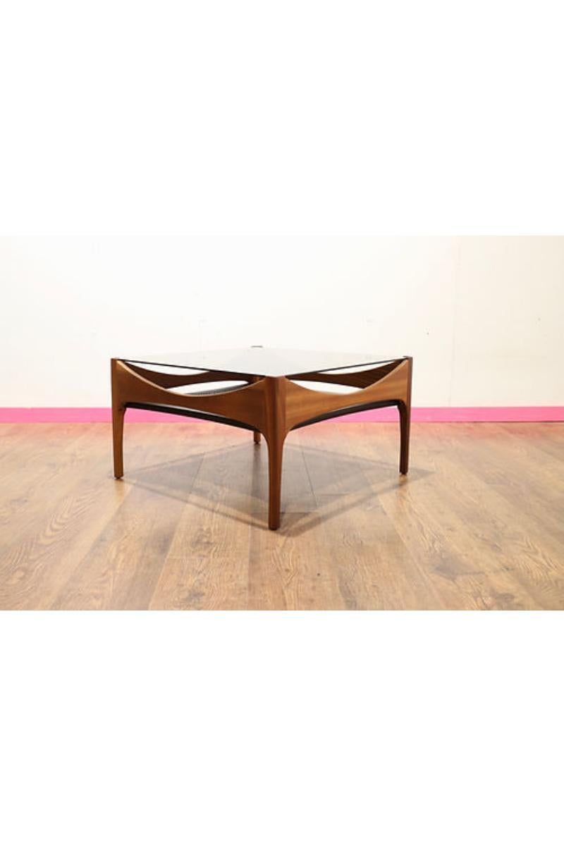 Mid Century Modern Teak Glas Couchtisch Dänischer Stil (Moderne der Mitte des Jahrhunderts)