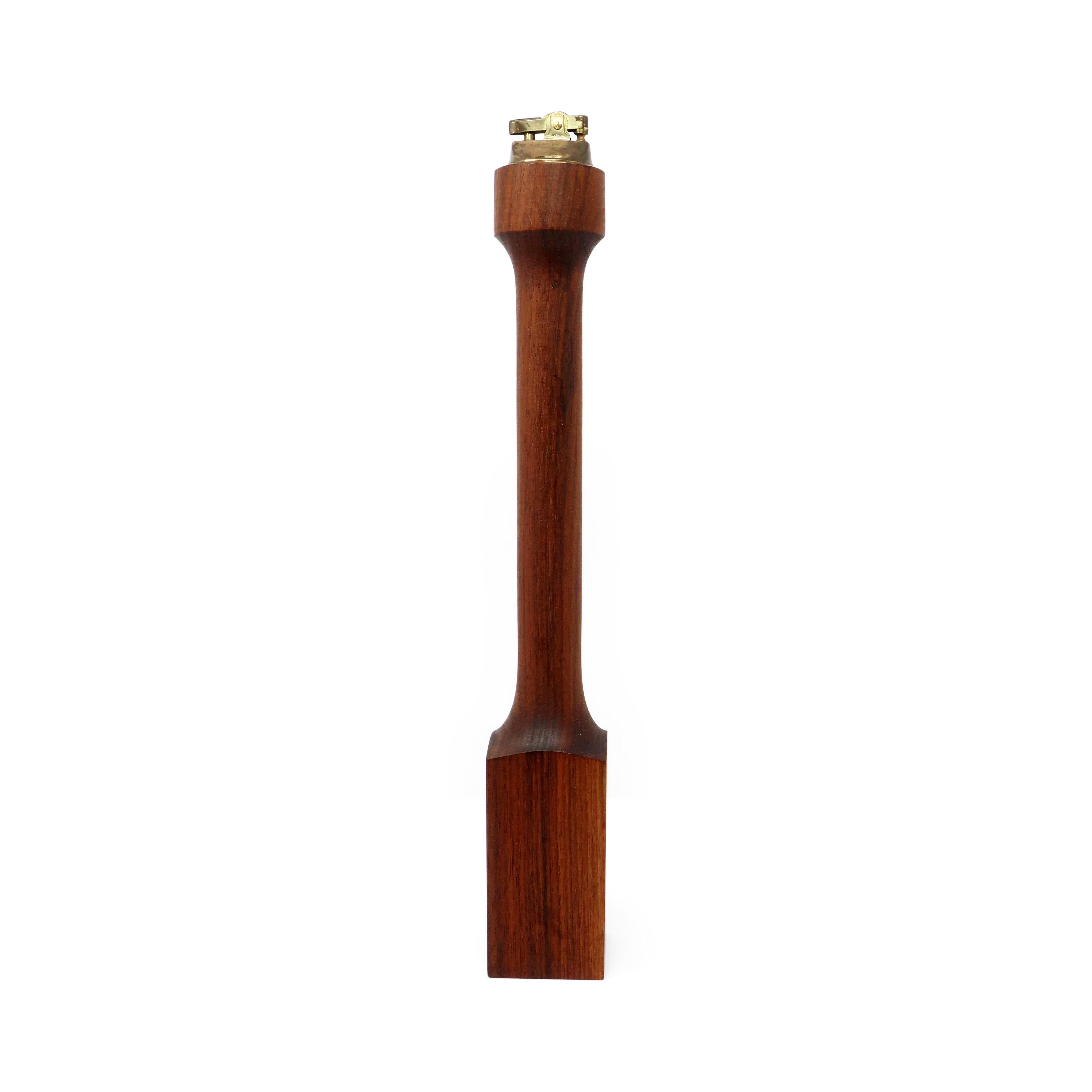 Mid-Century Modern Teak & Green Enameled Metal Table Lighter In Good Condition For Sale In Brooklyn, NY
