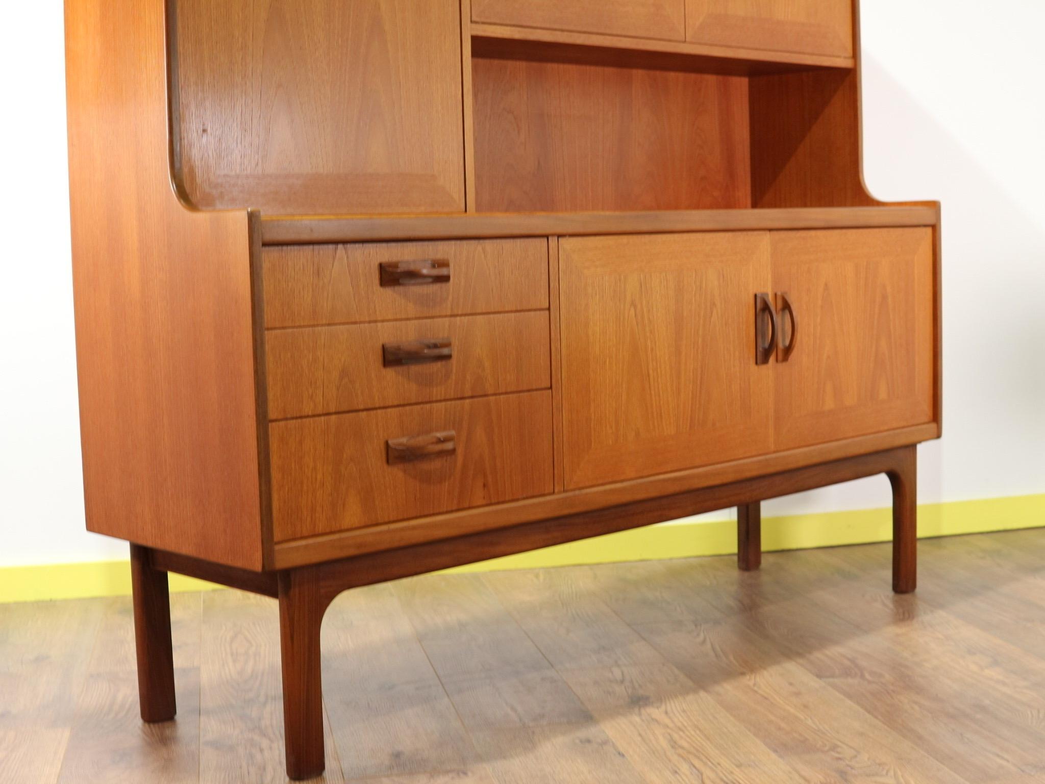 Crédence haute en teck de style mi-siècle moderne par G Plan 3