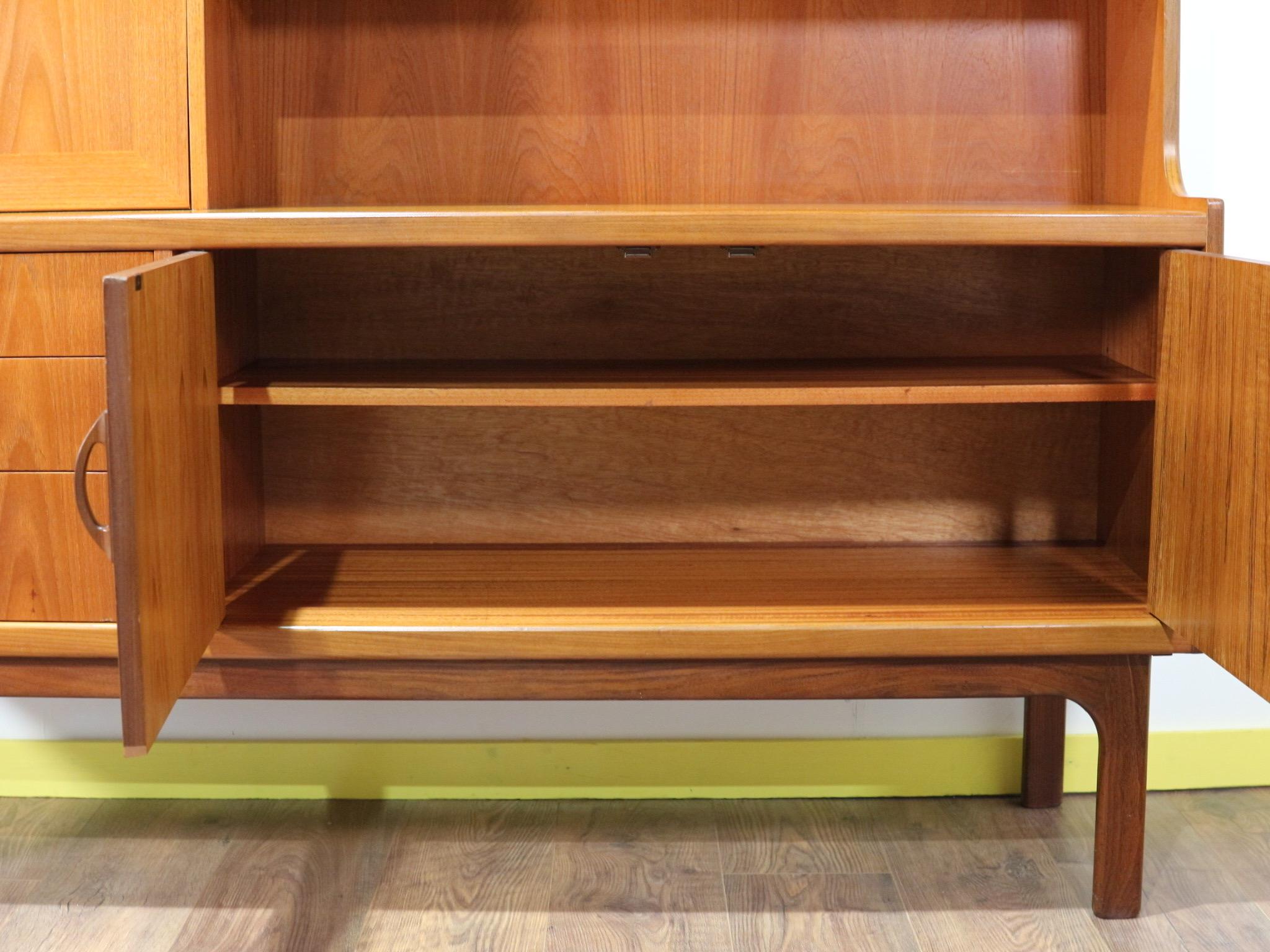 Crédence haute en teck de style mi-siècle moderne par G Plan 5