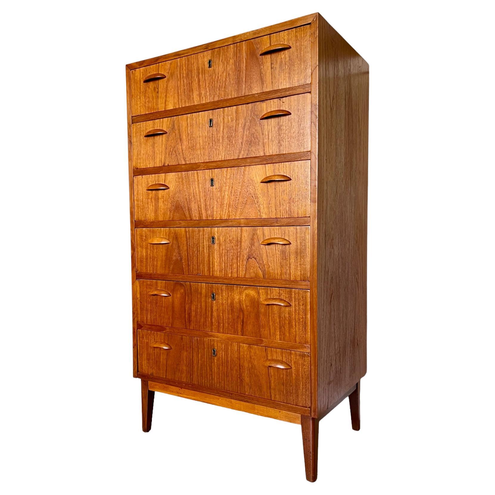 Mid-Century Modern Teak Highboy Dresser, 1950s For Sale