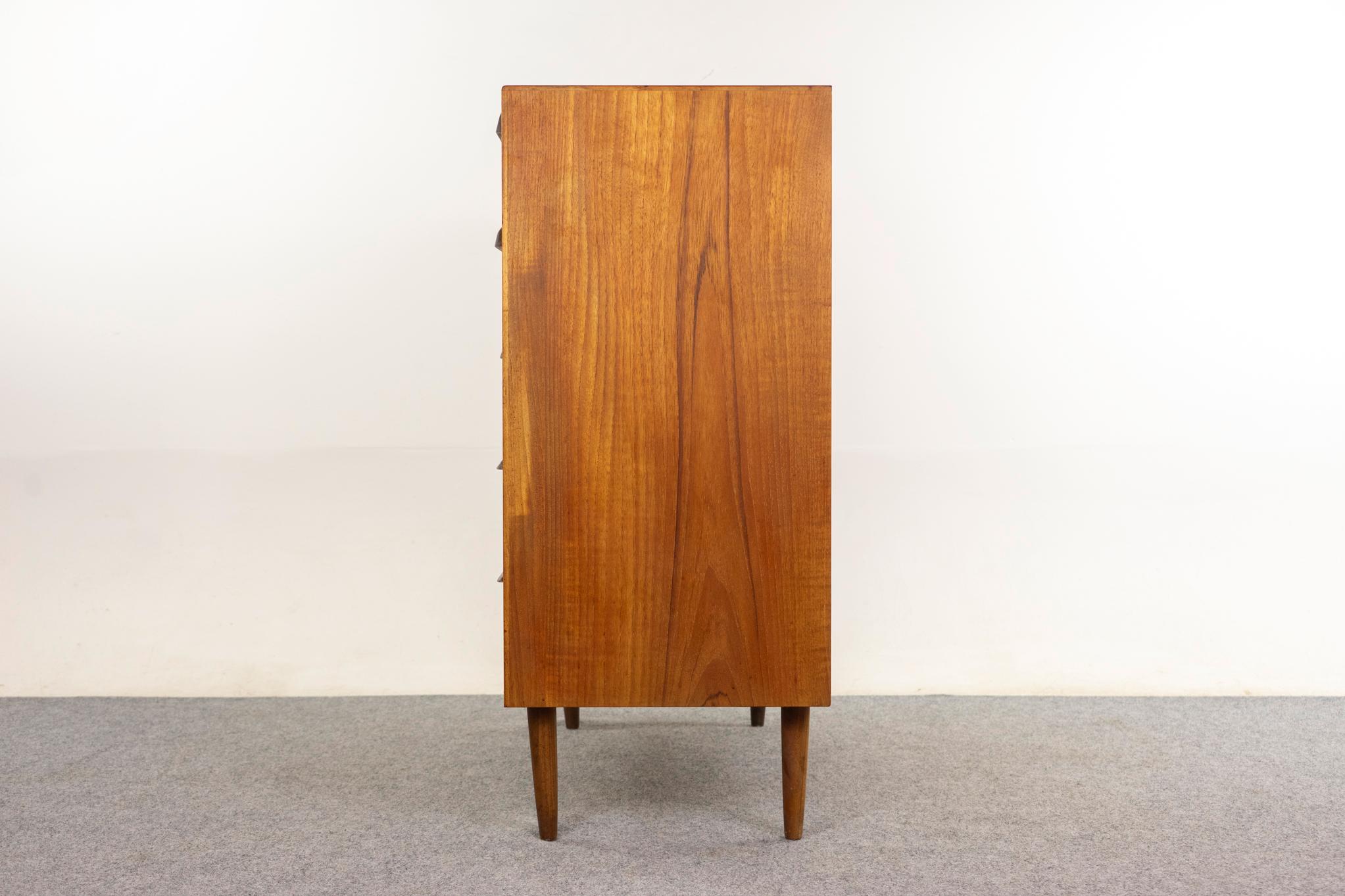Mid-Century Modern Teak Highboy Dresser For Sale 1