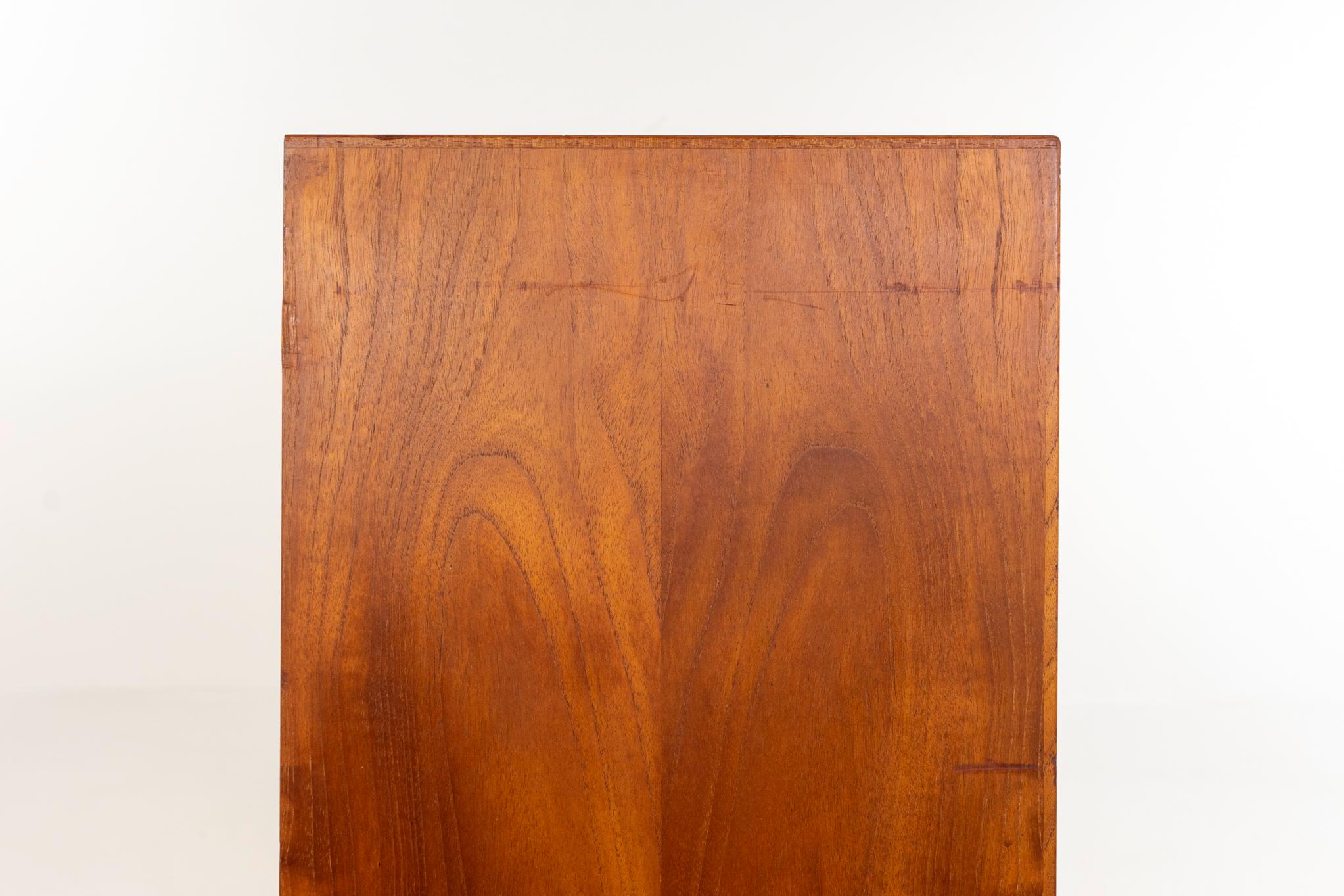 Mid-Century Modern Teak Highboy Dresser For Sale 3