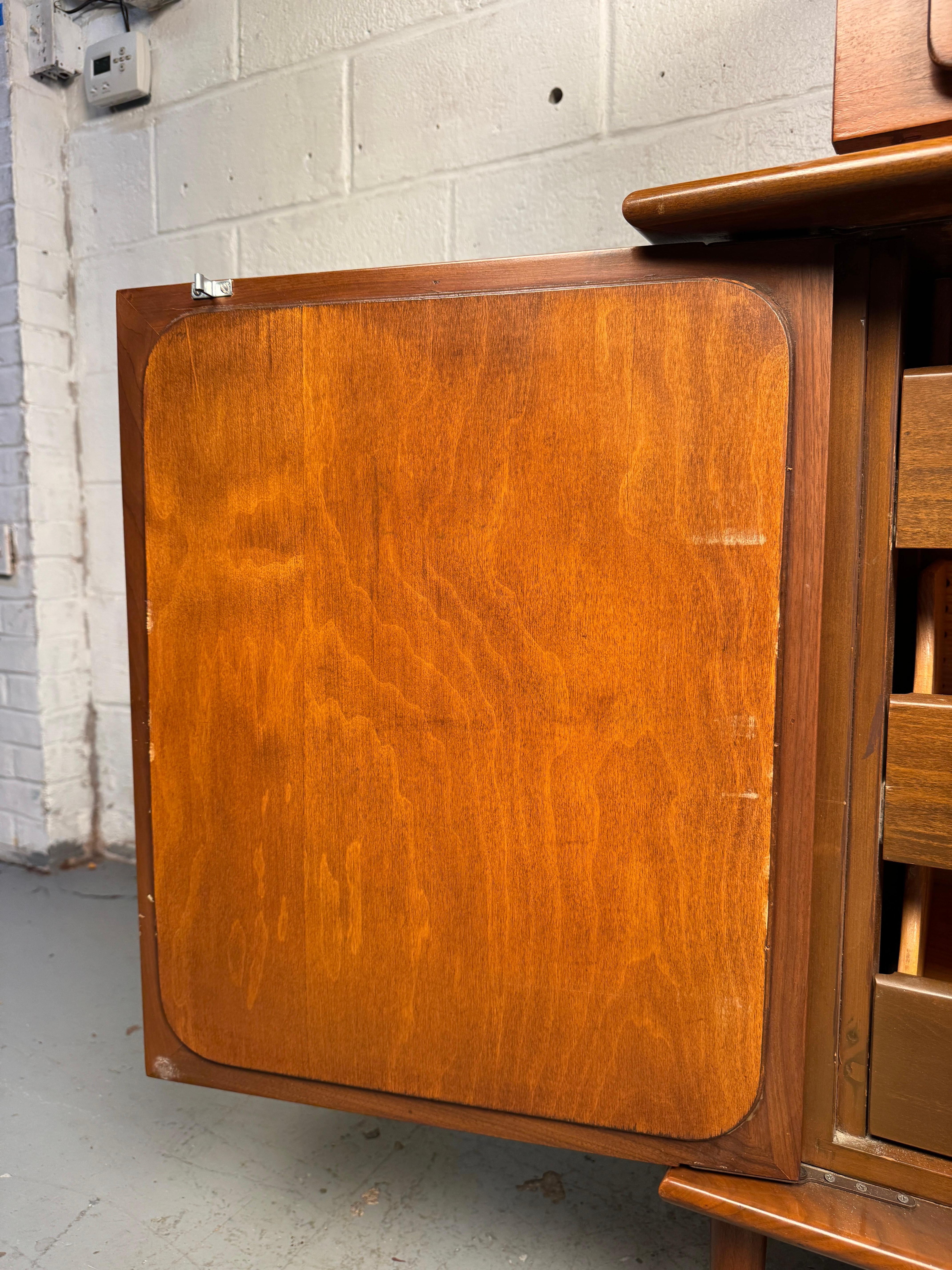 Mid-Century Modern Teak Highboy For Sale 8