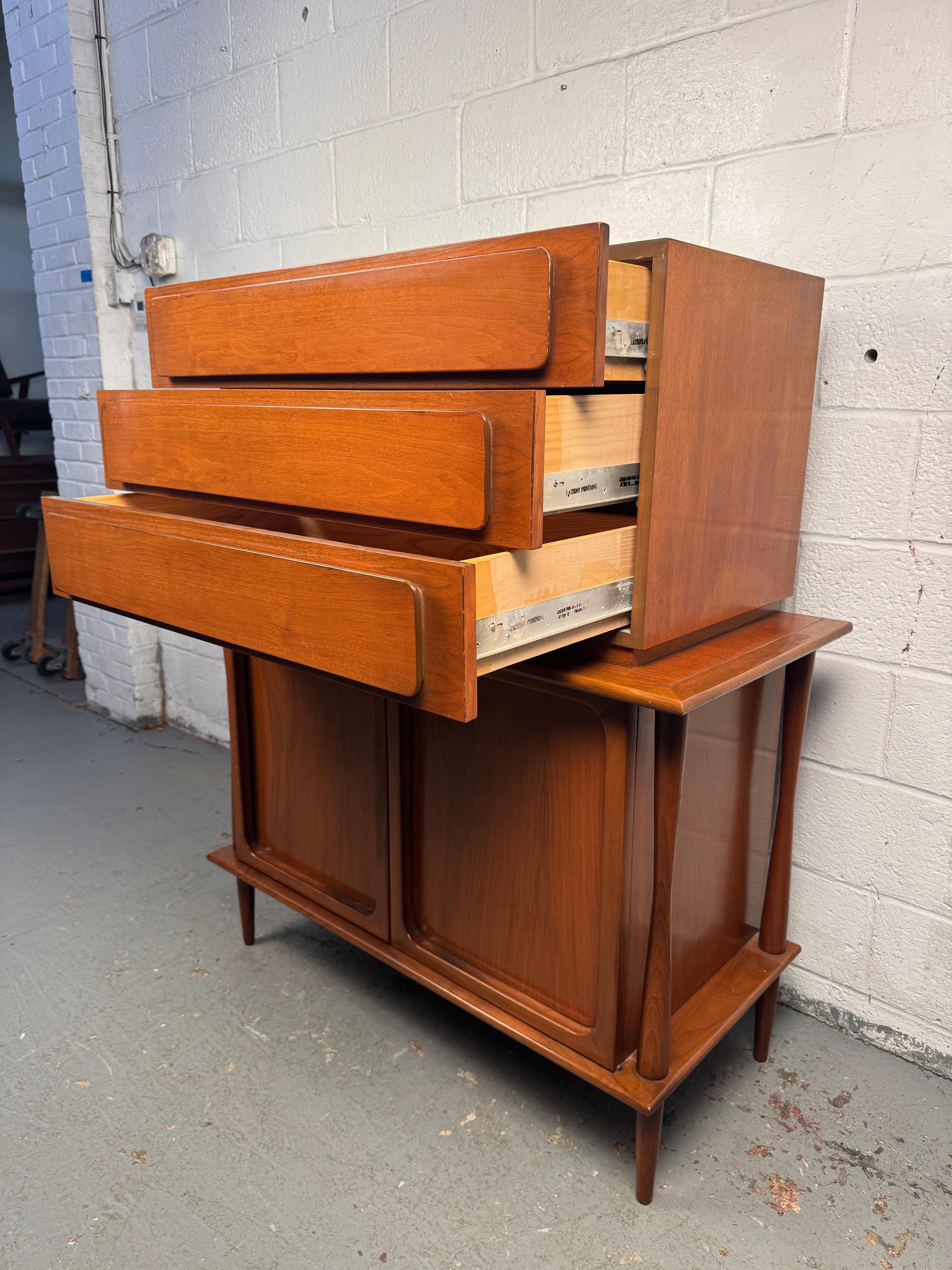 Mid-Century Modern Teak Highboy For Sale 3