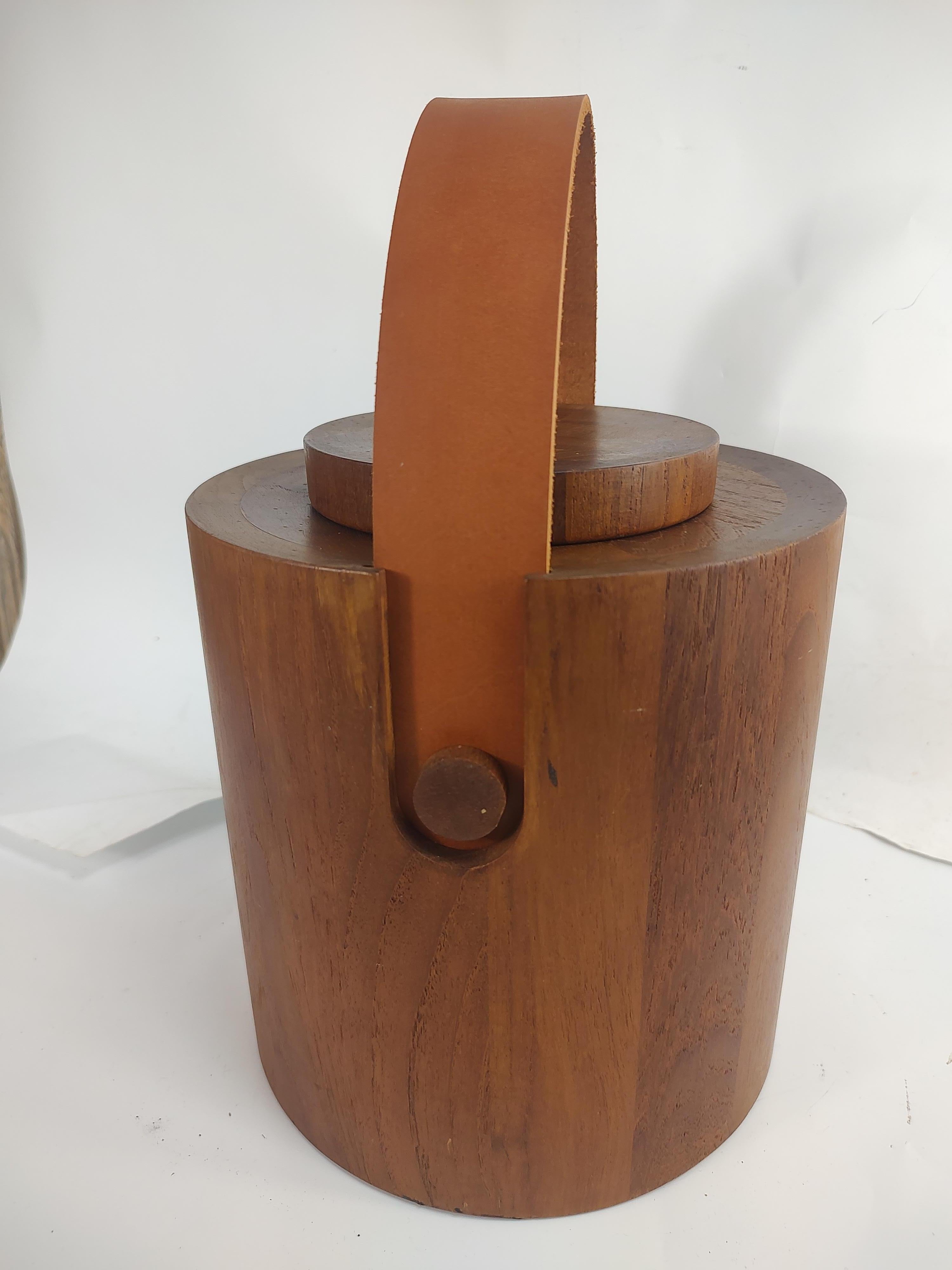 Turned Mid Century Modern Teak Ice Bucket with a Leather Strap by Nessen C1960 Denmark  For Sale