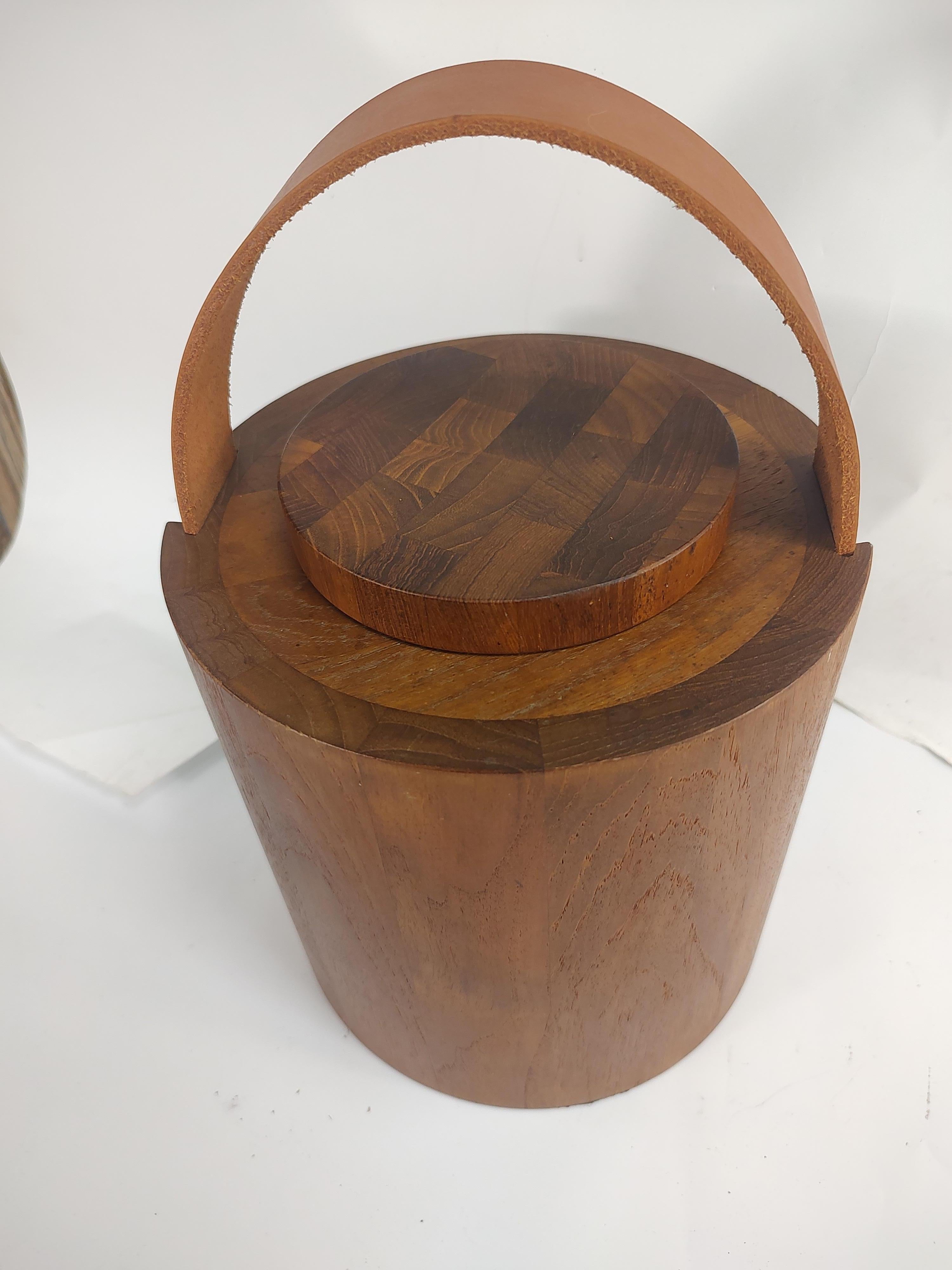 Mid-20th Century Mid Century Modern Teak Ice Bucket with a Leather Strap by Nessen C1960 Denmark  For Sale