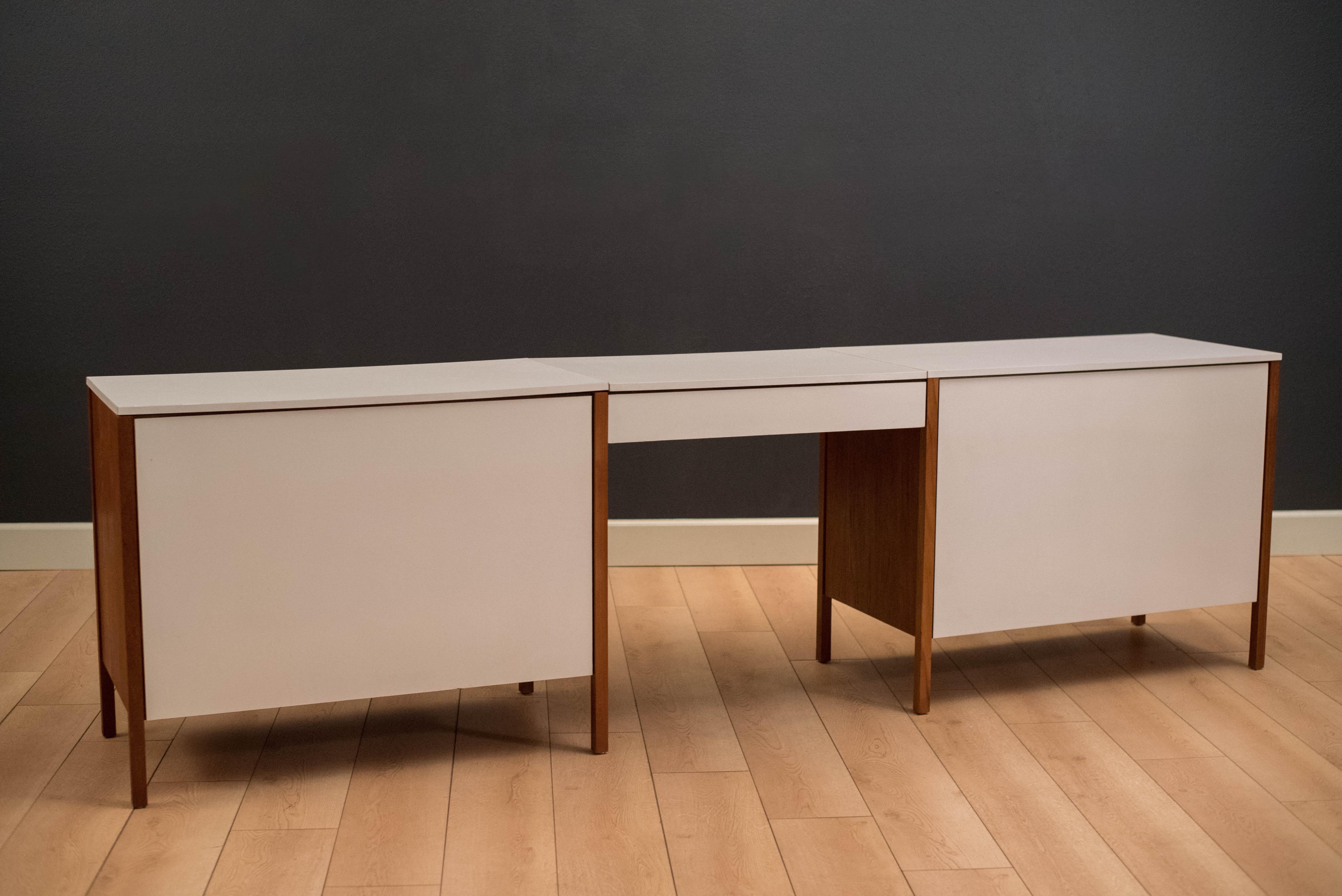 Mid-Century Modern Teak Knoll Dresser Chests and Vanity 6