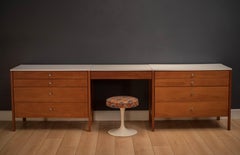 Commode en teck Knoll moderne du milieu du siècle Commodes et coiffeuses
