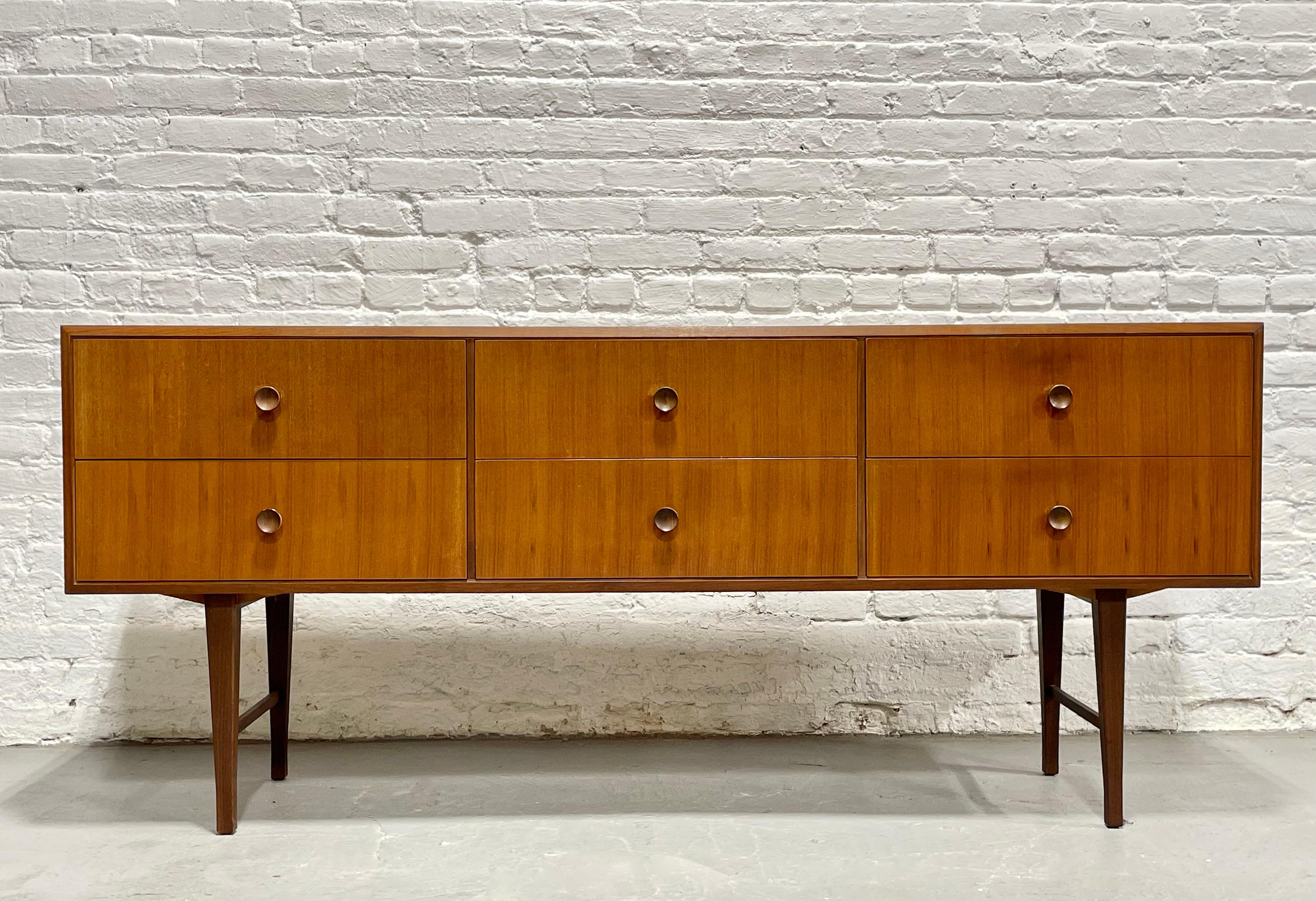 Mid Century Modern Teak Long Dresser / Sideboard, Made in Denmark. c. 1960's For Sale 7