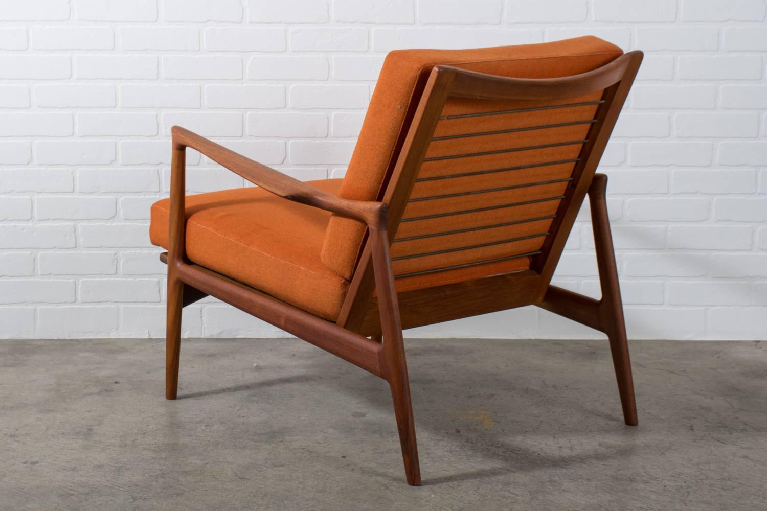 Danish Mid-Century Modern Teak Lounge Chair by Ib Kofod Larsen, Denmark, 1960s For Sale