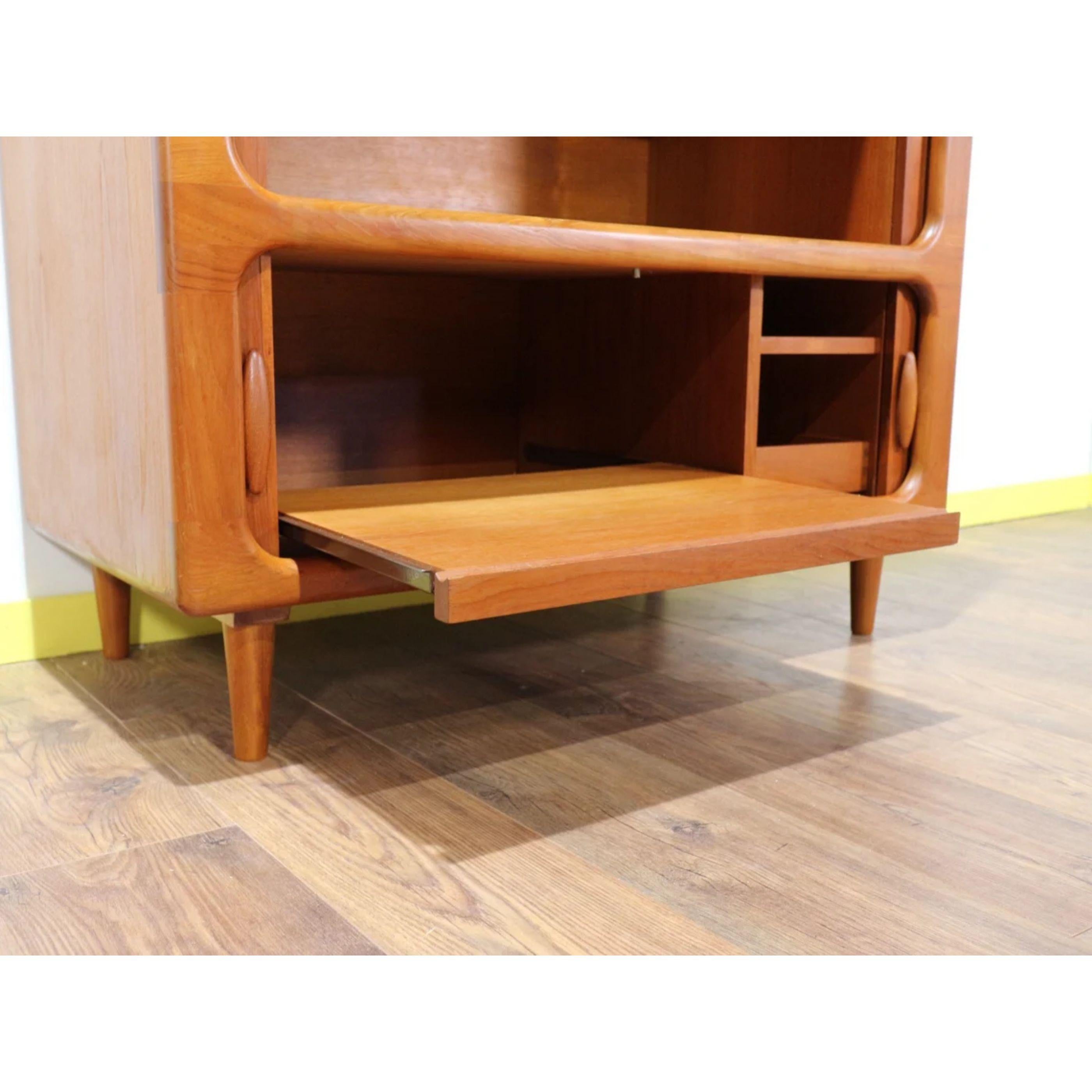 Mid-Century Modern Teak Media Record Tv Drinks Cabinet by Dyrlund Danish 6
