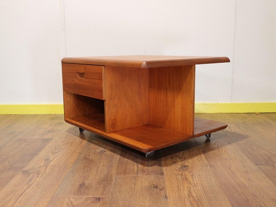 Table basse Meredew en teck de style danois moderne du milieu du siècle Vintage G Plan en vente 3