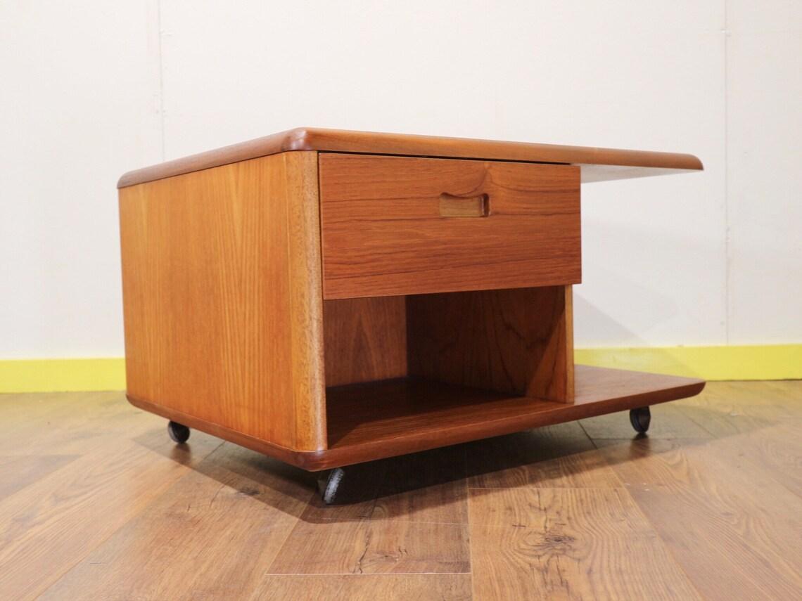 Mid-Century Modern Teak Meredew Coffee Table Vintage Danish G Plan Style For Sale 4