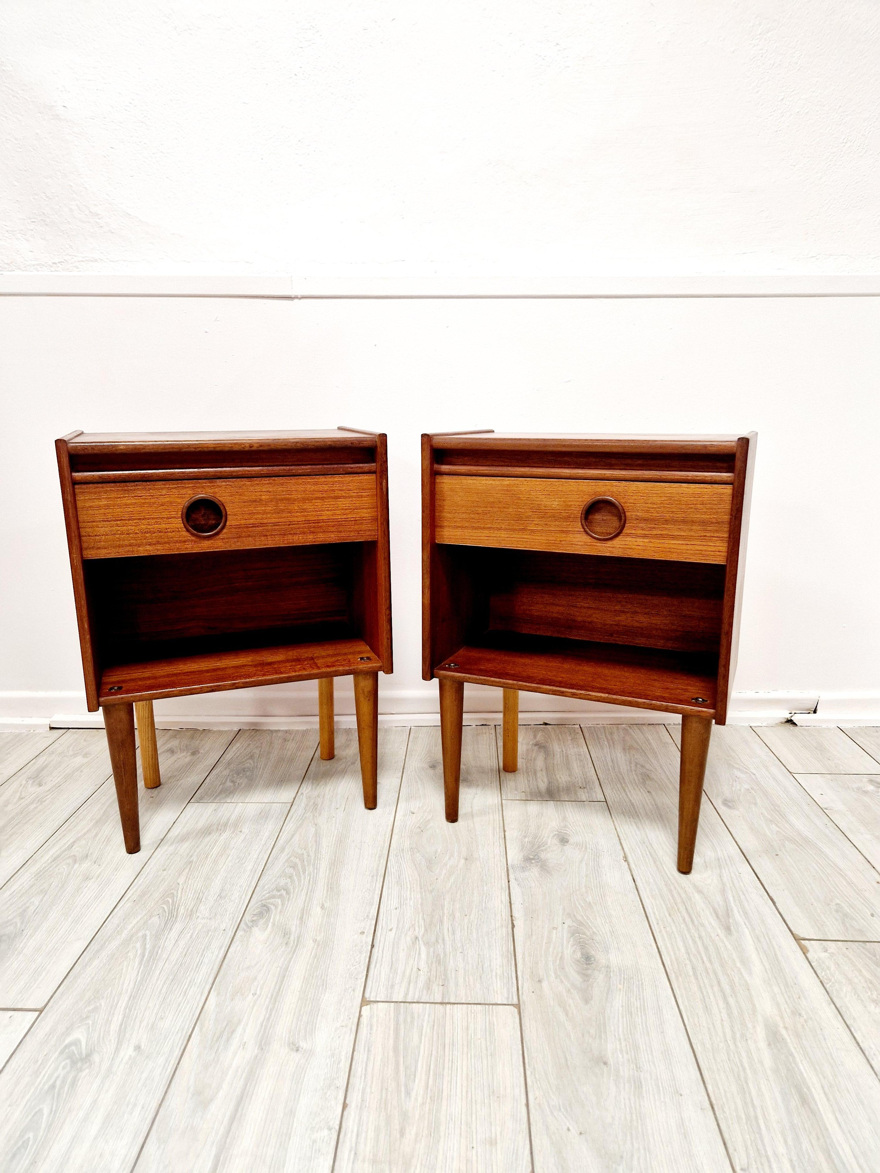 Add a touch of vintage charm to your bedroom with this pair of mid-century teak bedside cabinets. The cabinets are fully assembled and feature a solid pattern with a teak handle finish and medium wood tone. They are suitable for indoor use and have