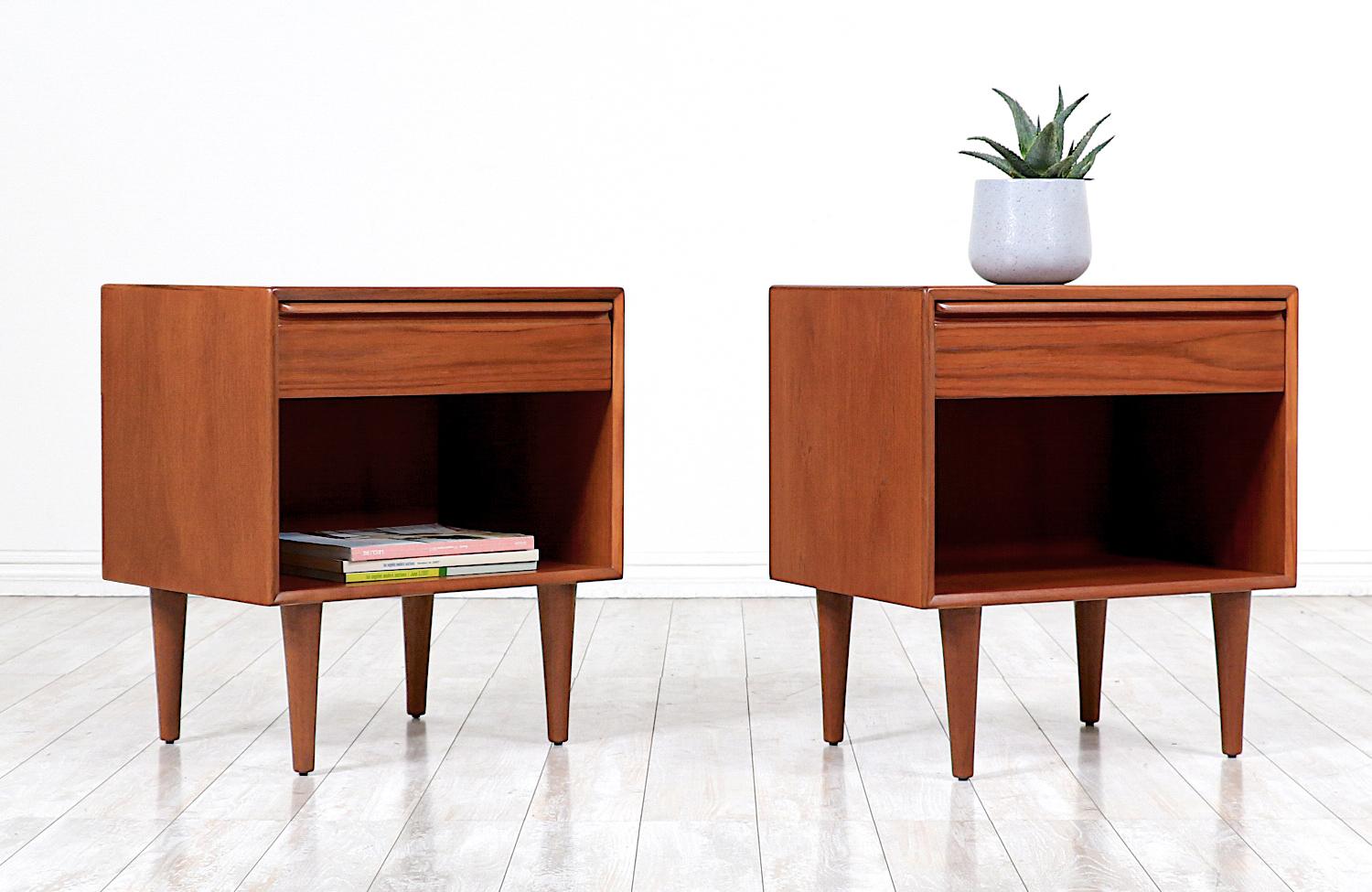 MidCentury Modern Teak Night Stands with Bookcase by Westnofa at 1stDibs
