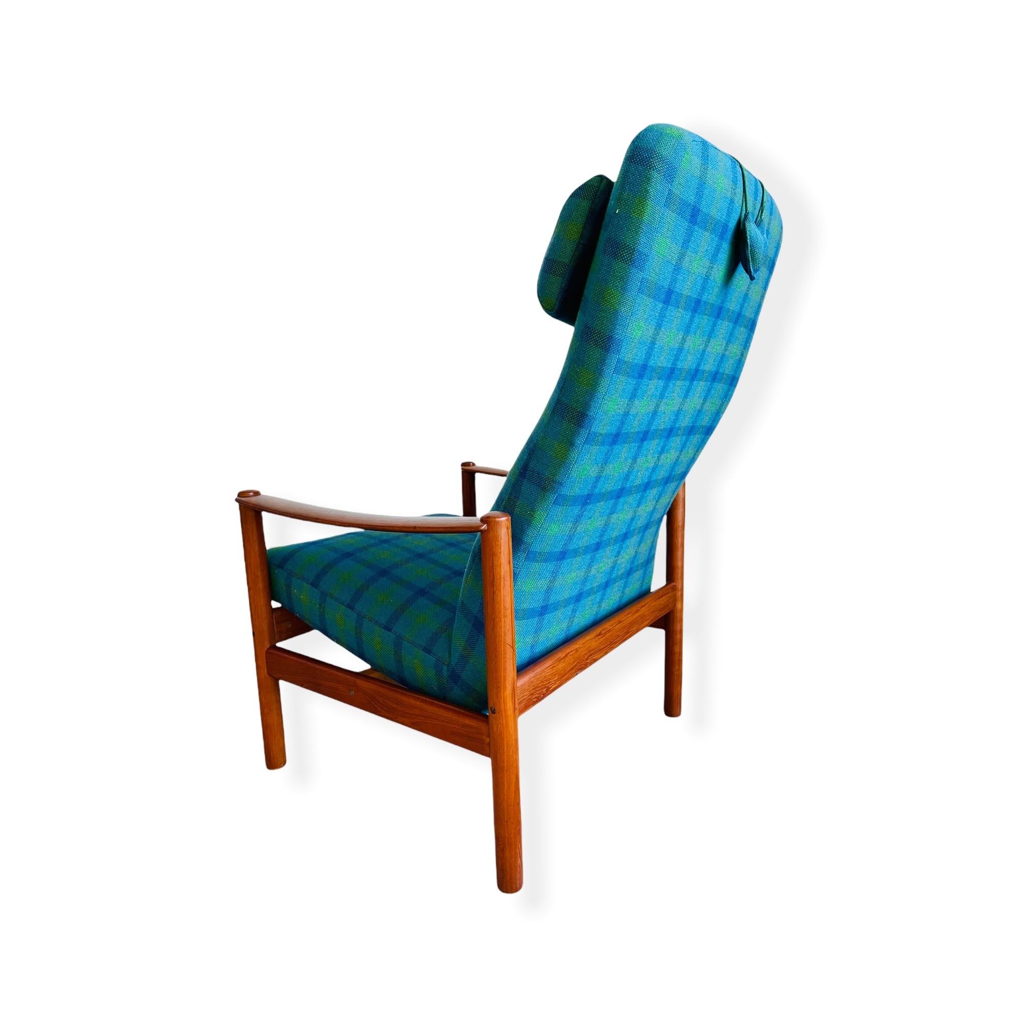 Mid-Century Modern Teak Recliner Chair by WESTNOFA 3
