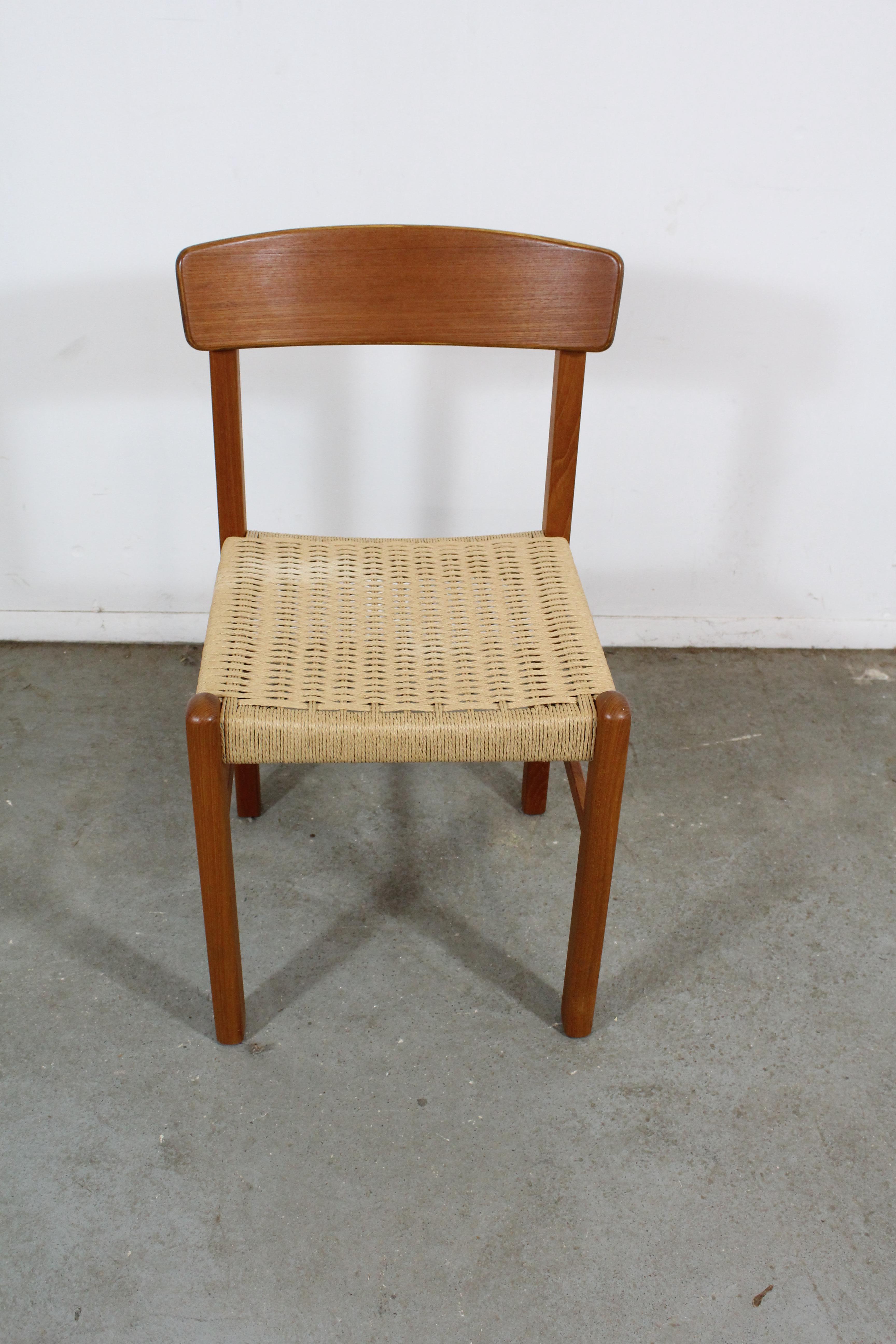 Mid-Century Danish Modern Teak Rope Woven Seat Side or Desk Chair In Fair Condition In Wilmington, DE