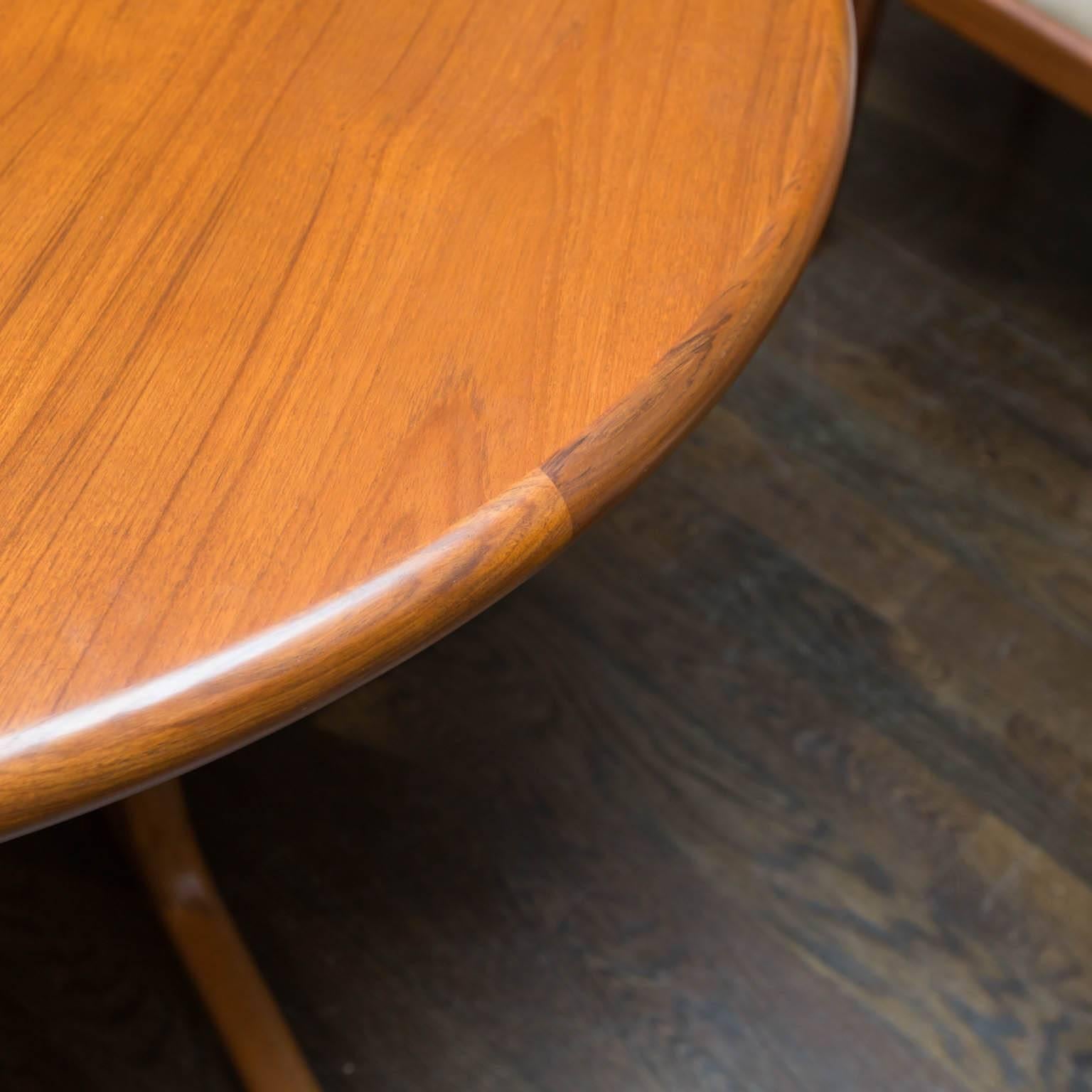 Canadian Mid-Century Modern Teak Round Dining Table