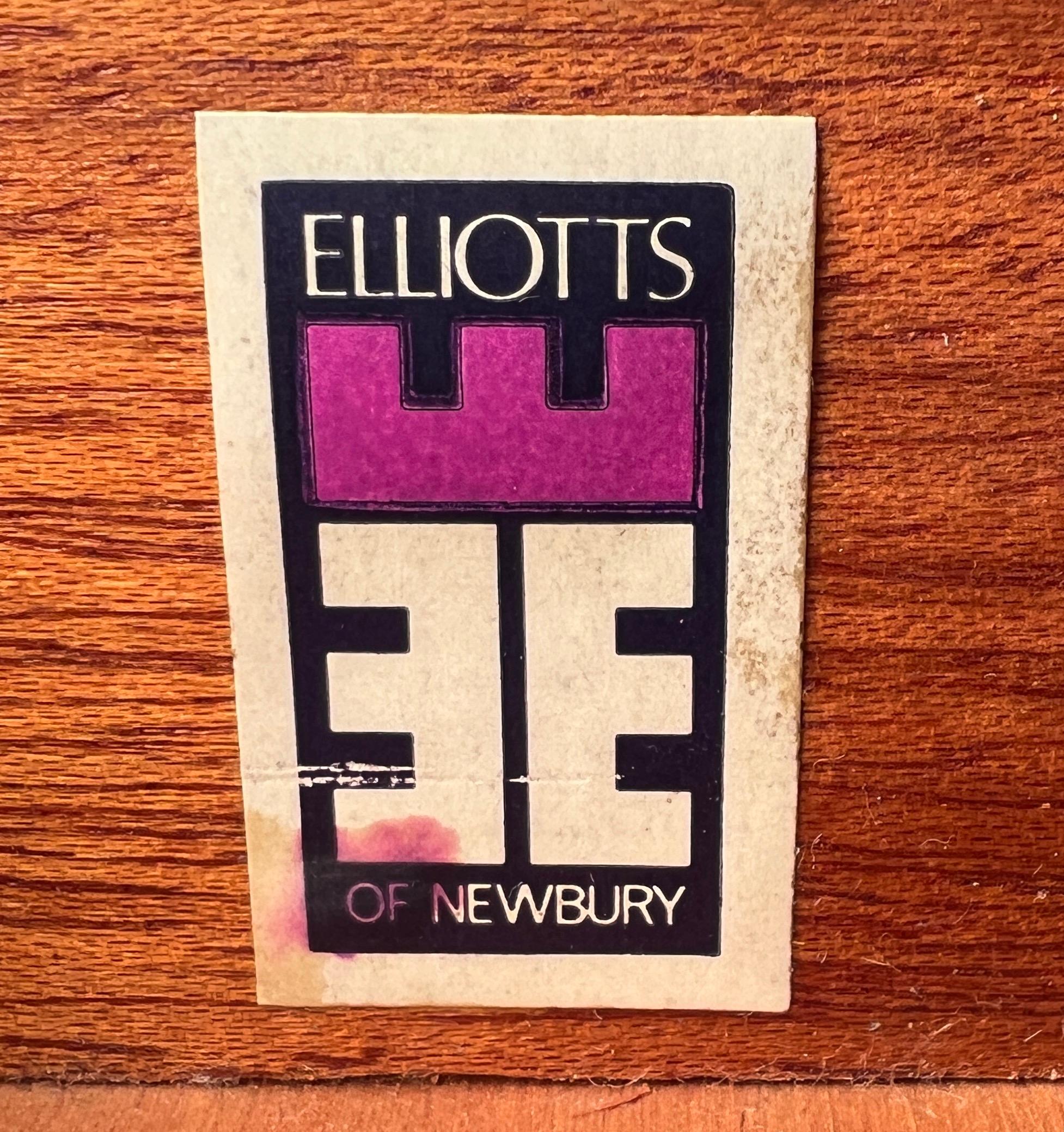 Server in teak moderno di metà secolo di Elliotts of Newbury in vendita 4