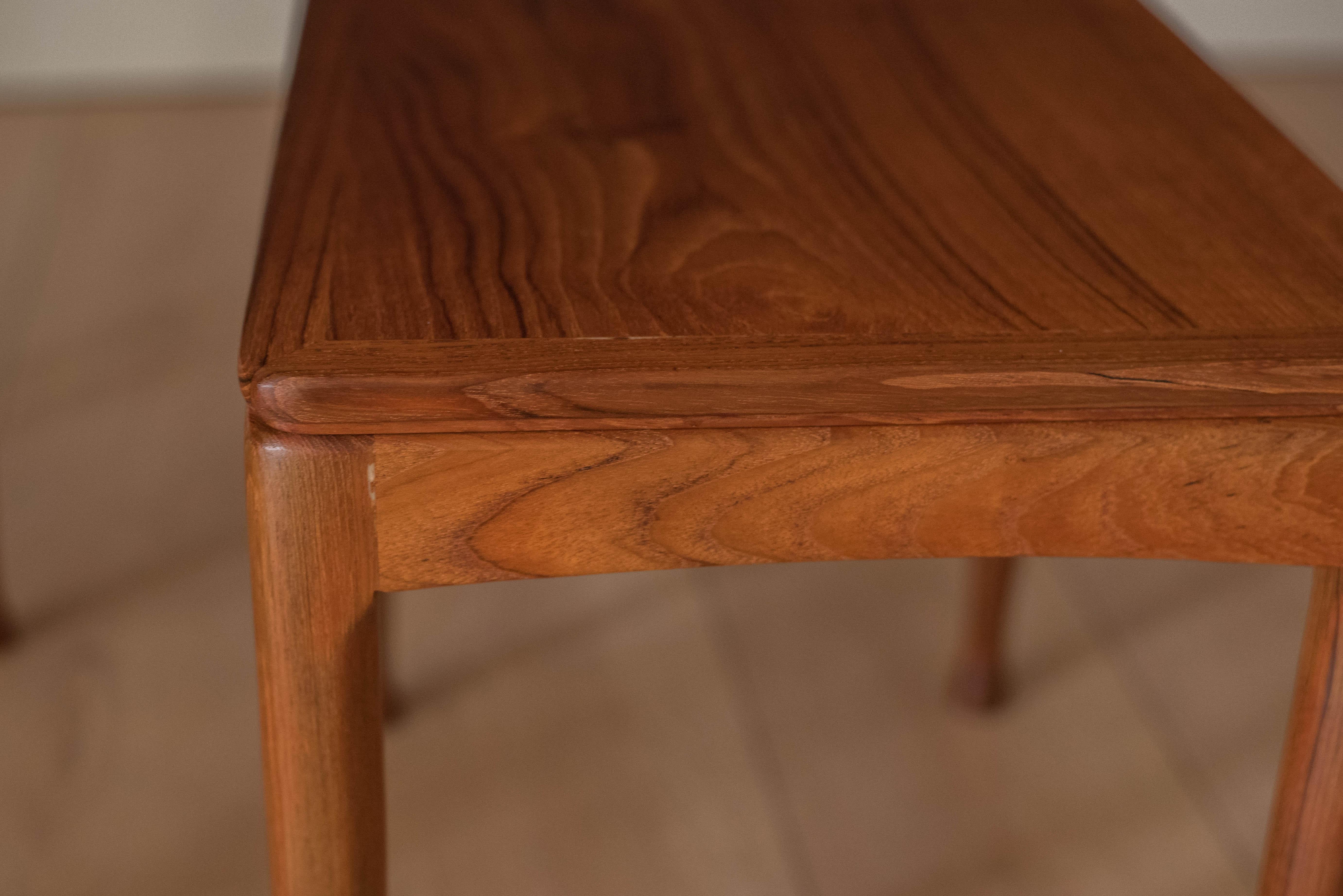 Mid-Century Modern Teak Set of Nesting Tables 7