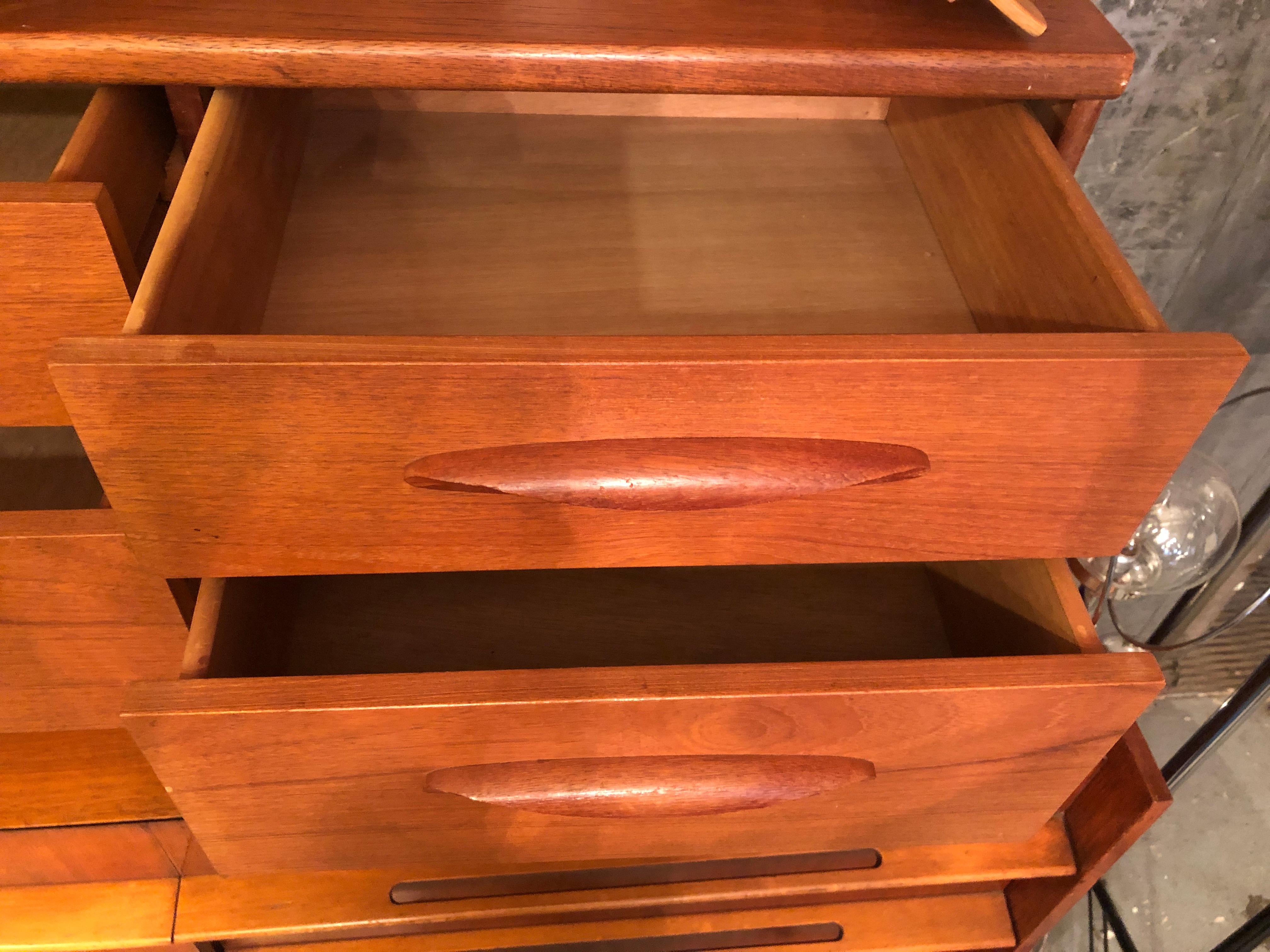 Mid-Century Modern Teak Sideboard by Austinsuite For Sale 11
