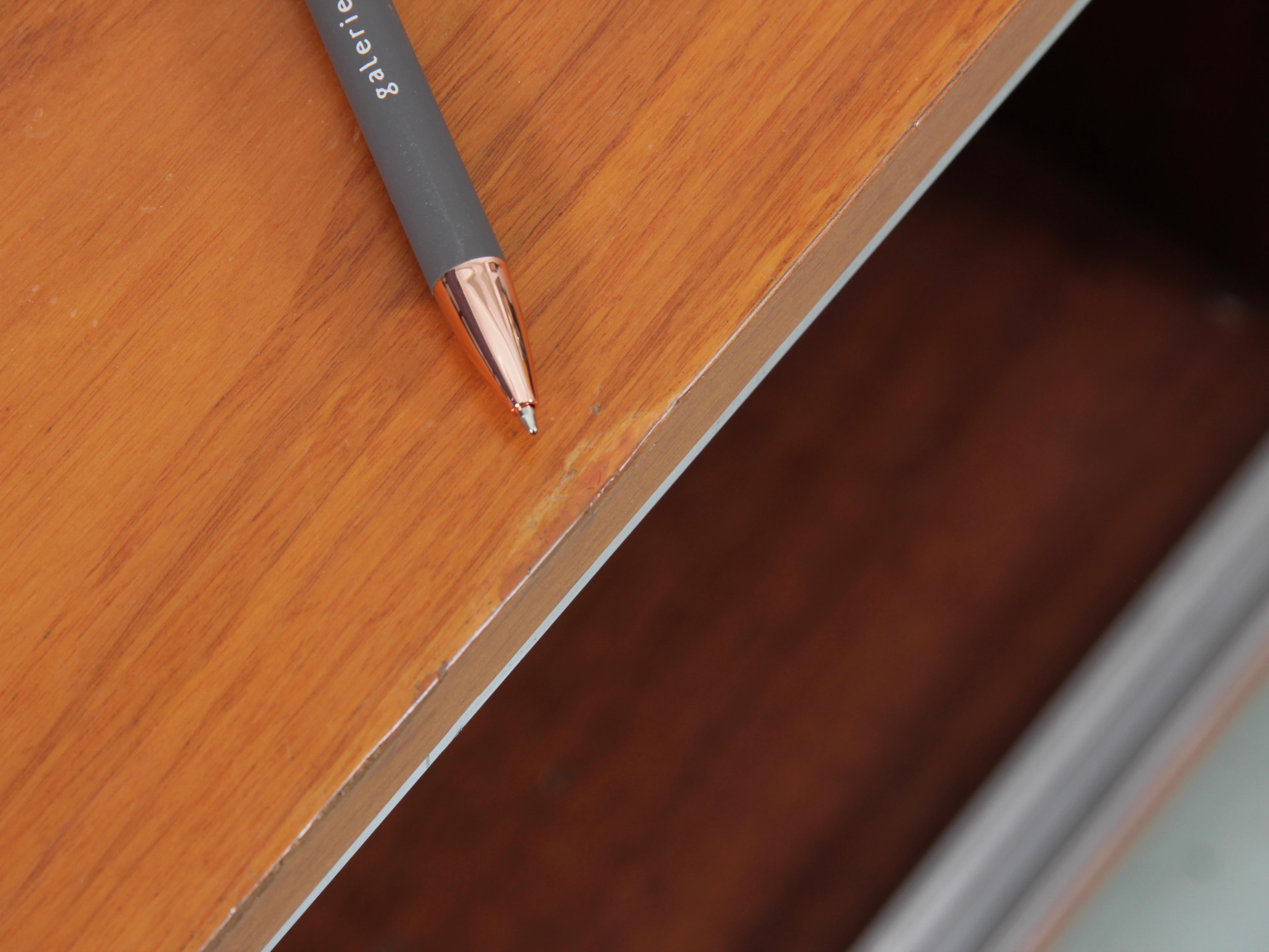 Credenza in teak della modernità di metà secolo di George Nelson per Herman Miller in vendita 6